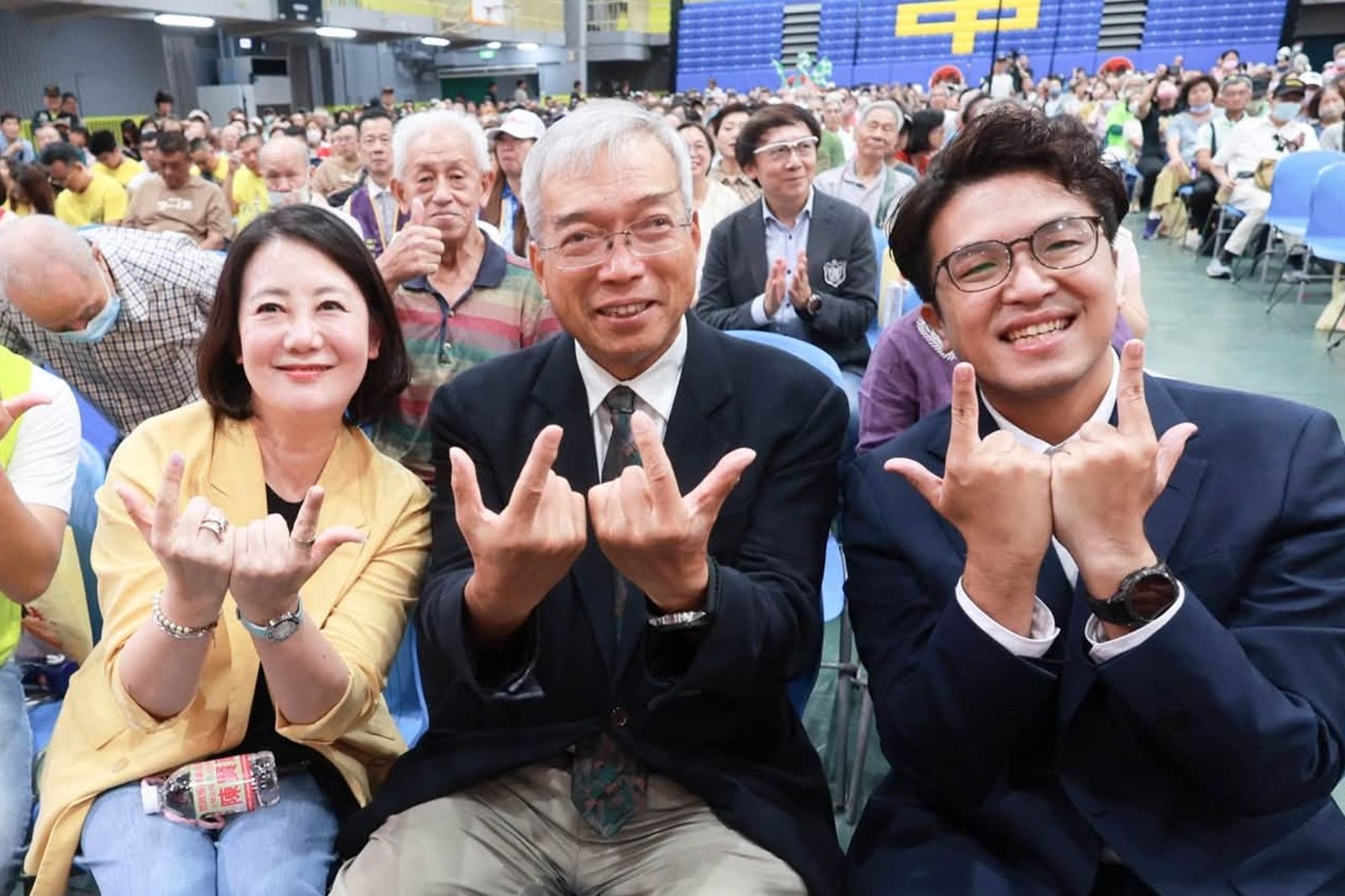 大讚沈伯洋「潛力股」 吳思瑤:謝金河報明牌囉!
