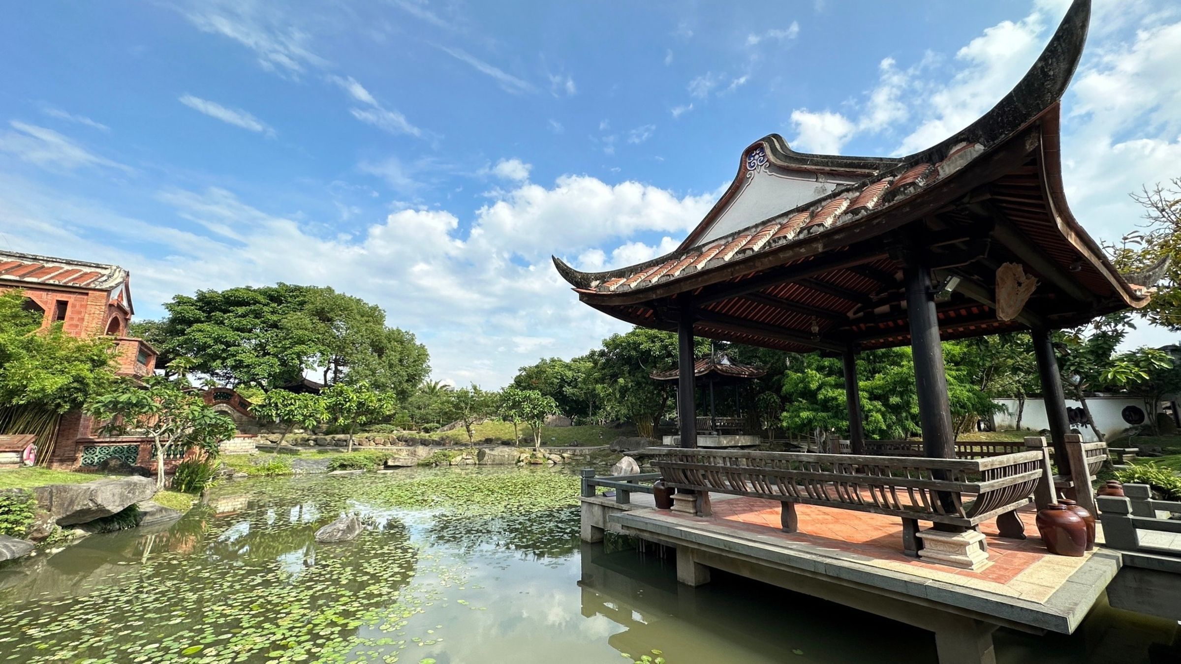 林安泰古厝民俗文物館推出「新生兒抓週、收涎禮俗體驗」活動，凡到館報名參加並出示打卡「#普發現金一萬」，即可獲得精美小禮一份