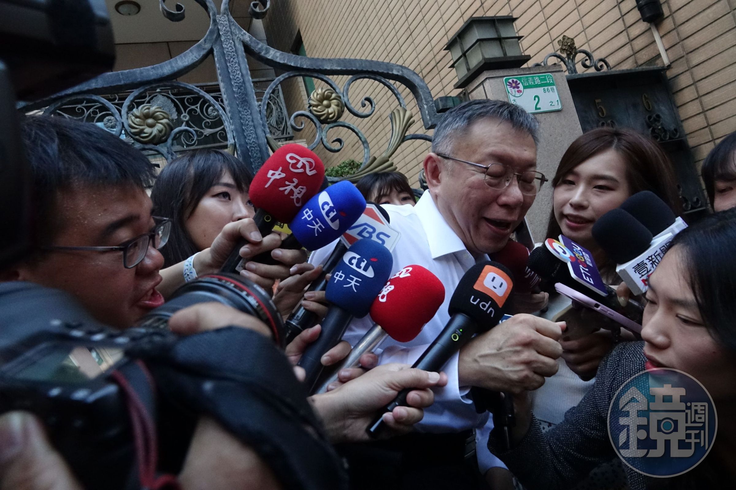 柯文哲面對案情提問，不願談論。