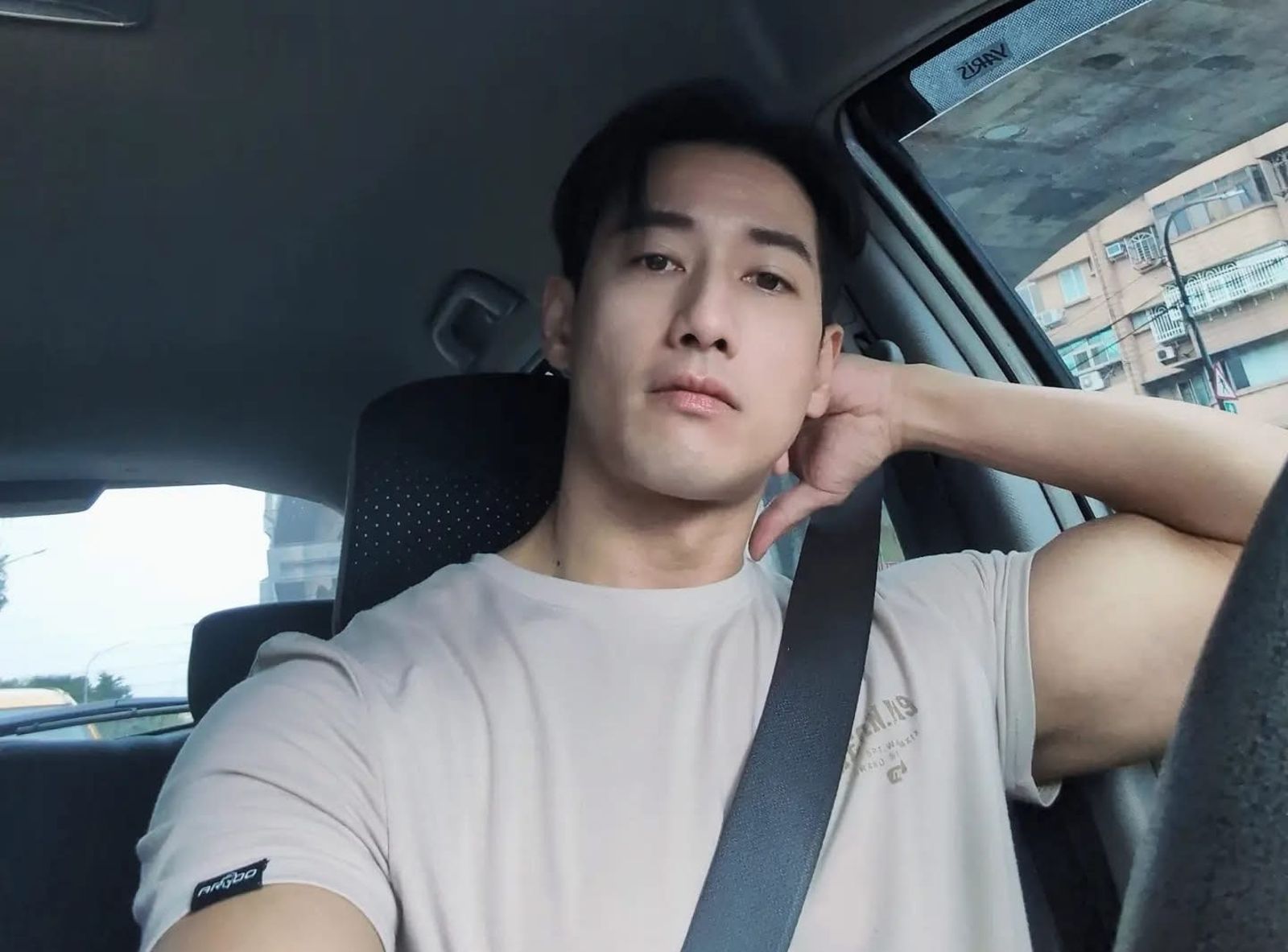 周孝安酒後移車被逮個正著 犯公共危險罪被送辦