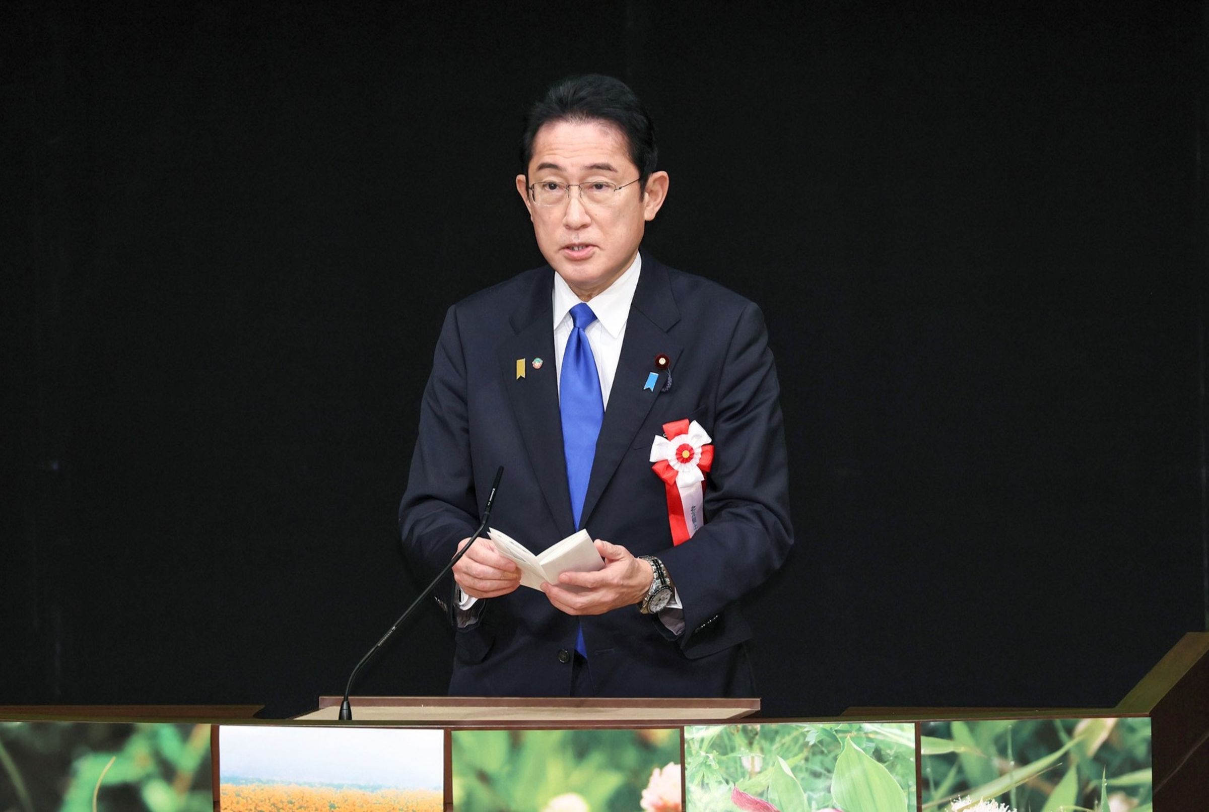 日媒報導,岸田文雄已向日本政府高層透露,將不會參加下個月的自民黨總裁選舉。(翻攝Facebook@岸田文雄)