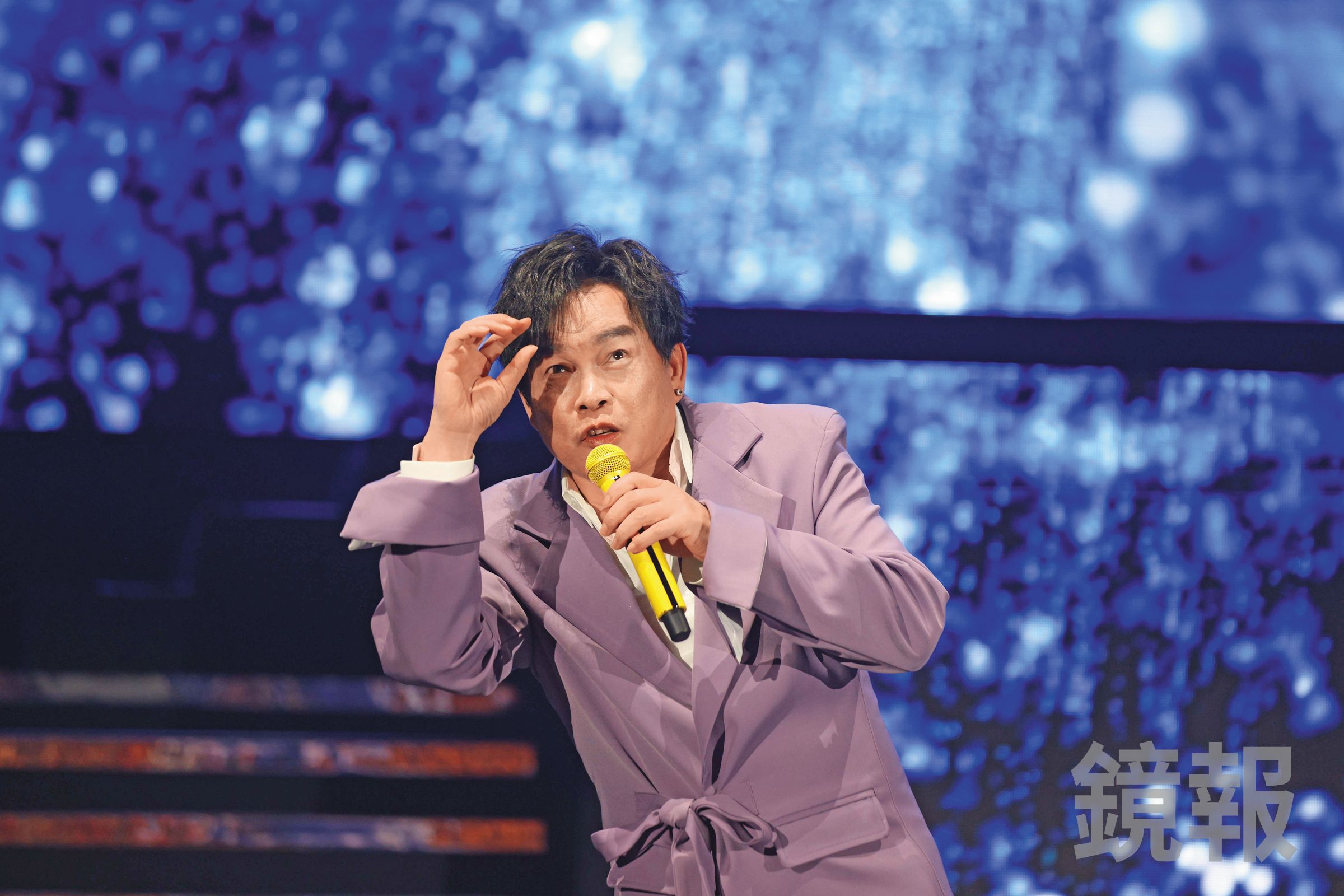 康康明年迎接60大壽,曾許願能在台北小巨蛋開唱成功。(鏡報提供)