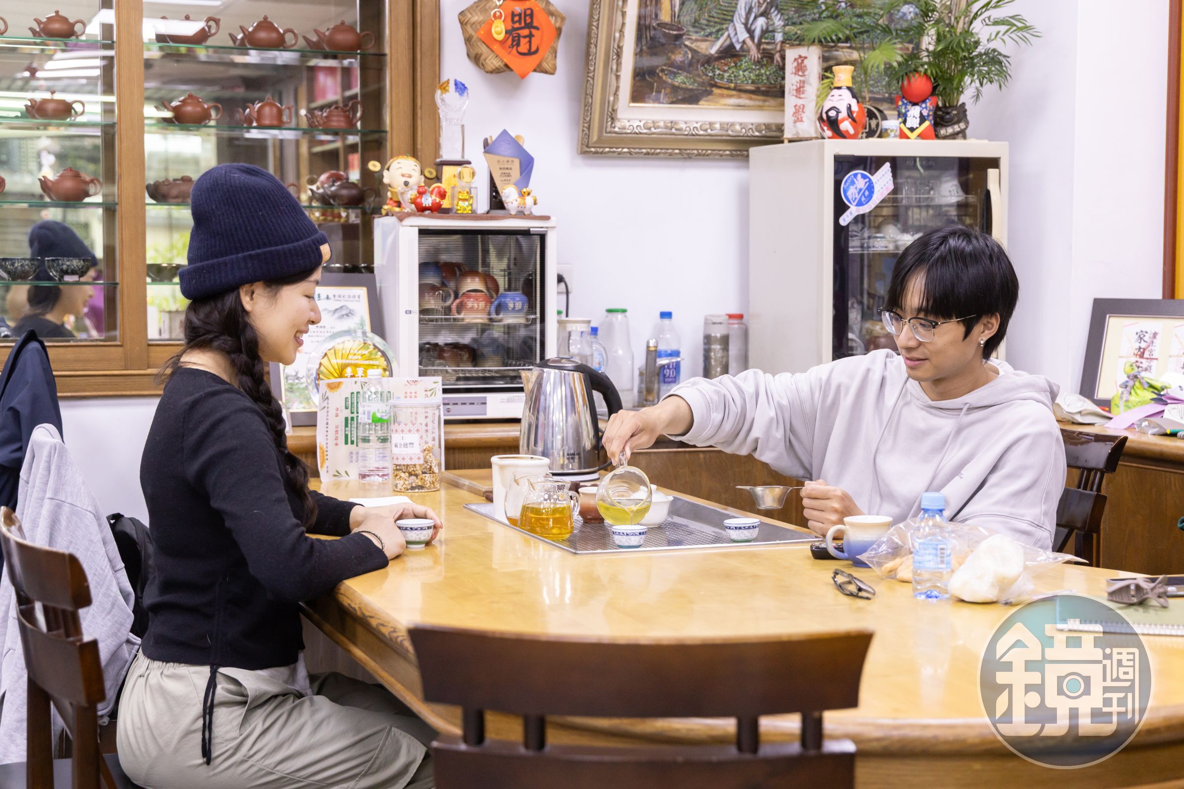 「尚德茶堂」透過第二代的行銷經營,吸引年輕族群開始泡茶、喝茶。