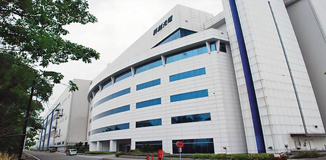 群創2024年將南科4廠賣給台積電,目前包括南科2廠與5廠也逐步清空,待決議後續用途。(翻攝綠色工廠標章資訊網)