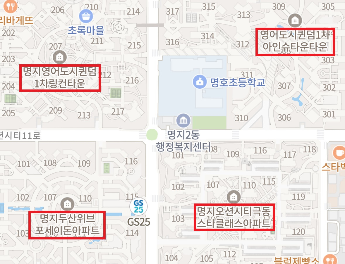 在Naver地圖上搜尋可見，許多建案的名字都取得超級長。（翻攝自《Herald經濟》）