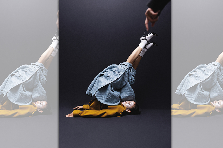 棕色上衣 NT$80,000 by GUCCI ；天藍色logo壓紋皮革外套 NT$315,000 by GUCC；襪靴 價格店洽 by BALENCIAGA