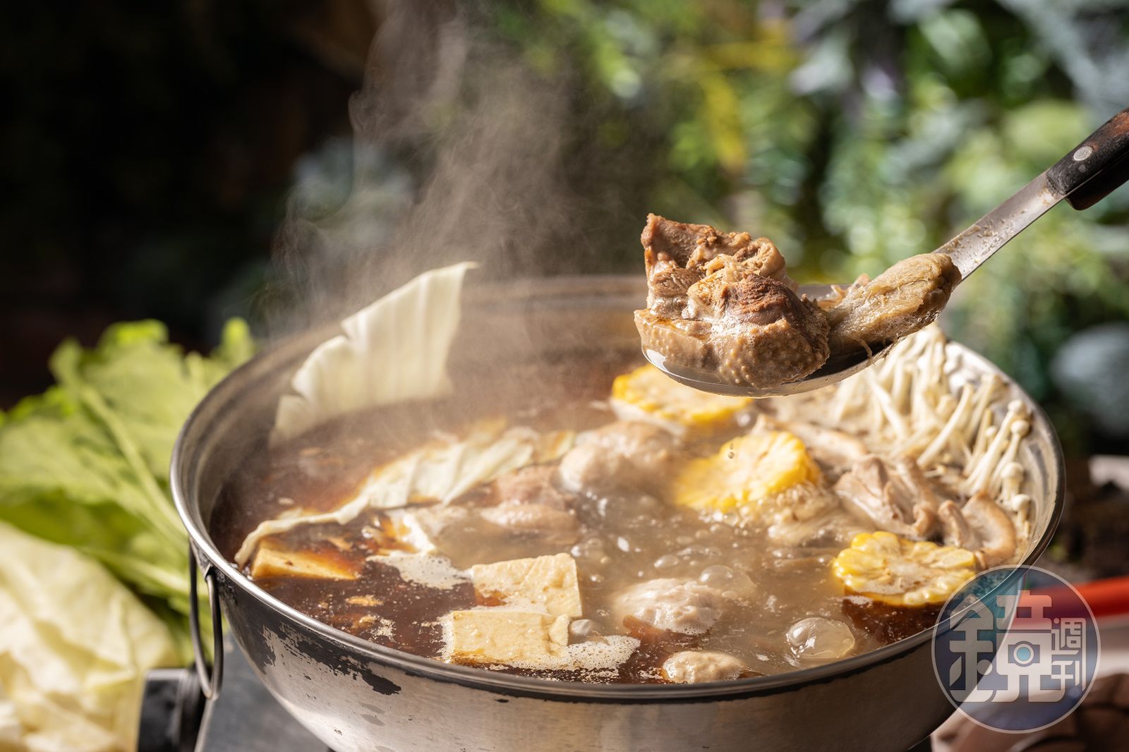 薑母鴨只喝湯不吃肉?網友掀共鳴 老饕揭密正確吃法