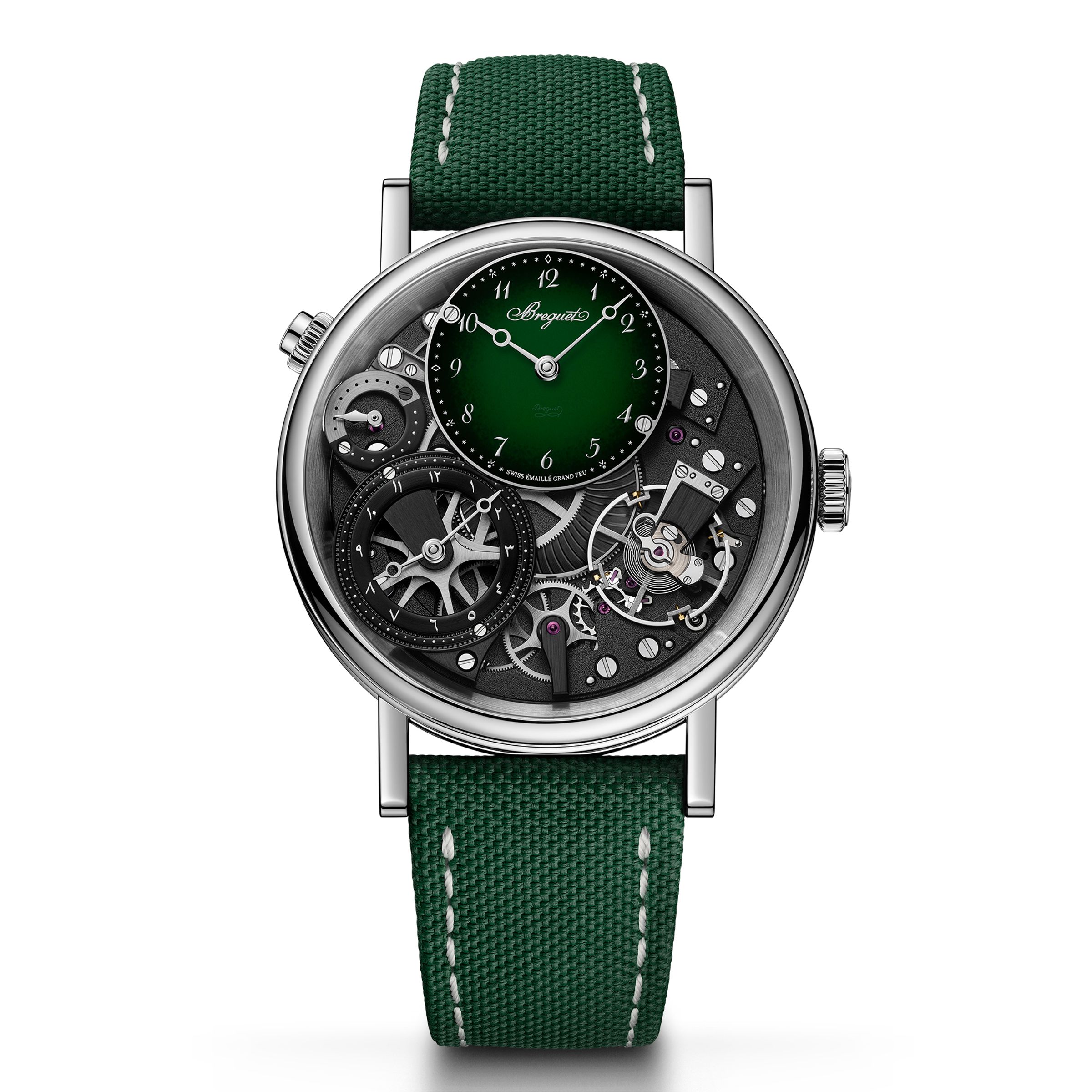 Tradition GMT 7067，40mm鉑金錶殼搭配橡膠錶帶，定價NT$2,191,000。