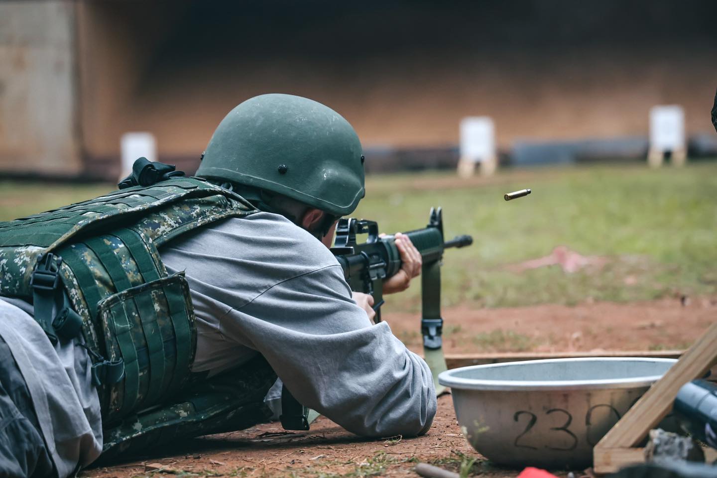 總統府今日公告總統令，公布《軍人待遇條例》第5條、第6條修正案，以及《國軍退除役官兵輔導條例》第27之2條修正內容。（示意圖，翻攝自國防部發言人臉書粉專）
