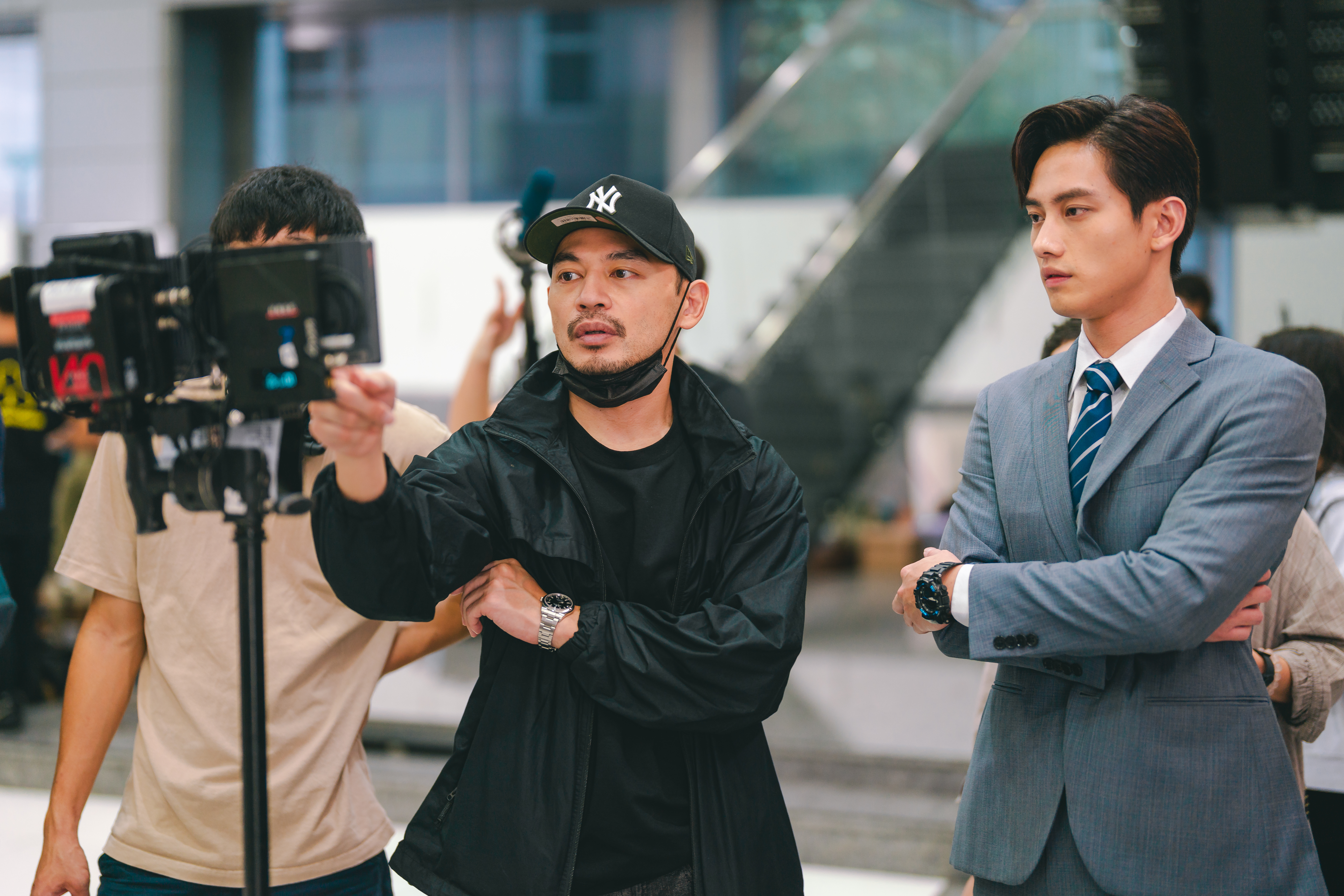 《Ｘ！又是星期一》導演林暐恆表示，他習慣先跟演員深聊，讓他們卸下心防。（鏡文學提供）