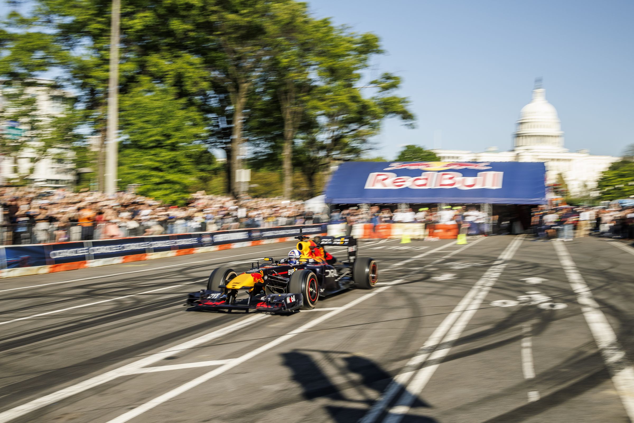 Oracle Red Bull Racing車隊近年來在「一級方程式賽車」賽事中屢次奪冠，是世界第一的車隊。（Red Bull提供）