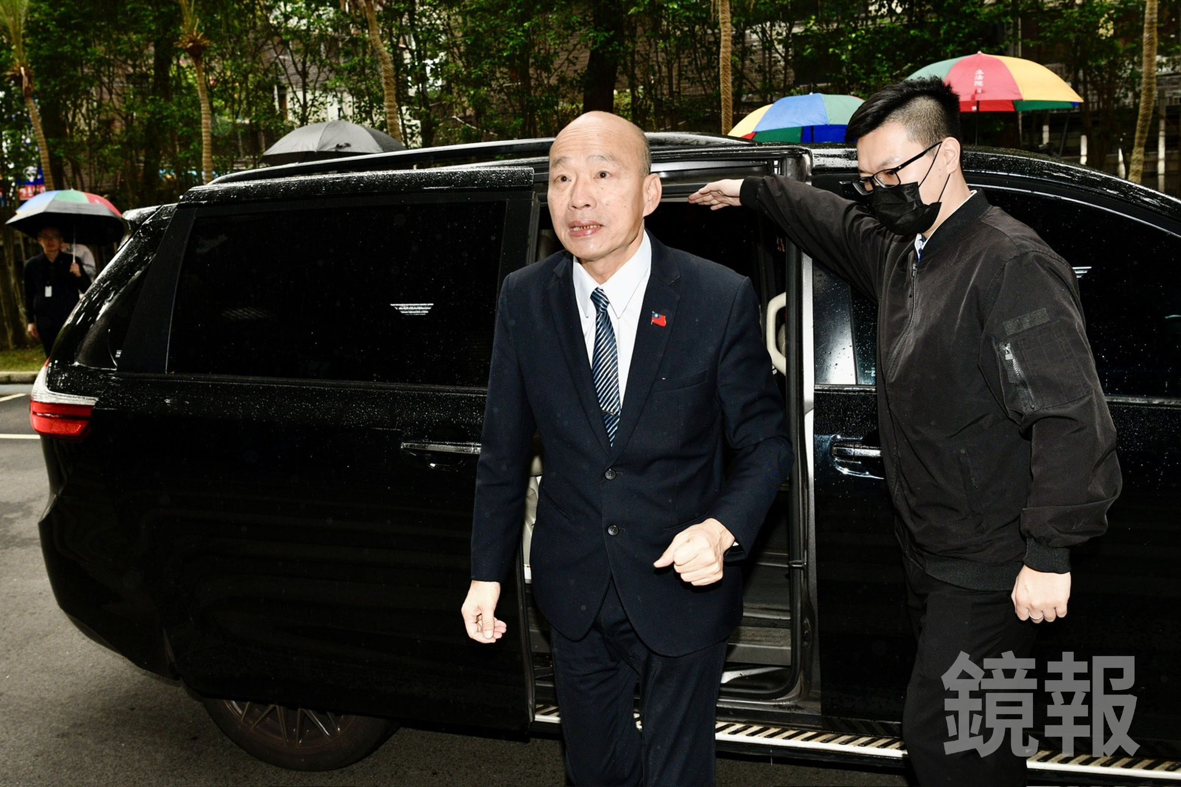 韓國瑜昨主持朝野協商時，未看見運動部長李洋到場，竟開玩笑直呼「這個奧運金牌怎麼動作這麼慢？」（鏡報李智為攝）