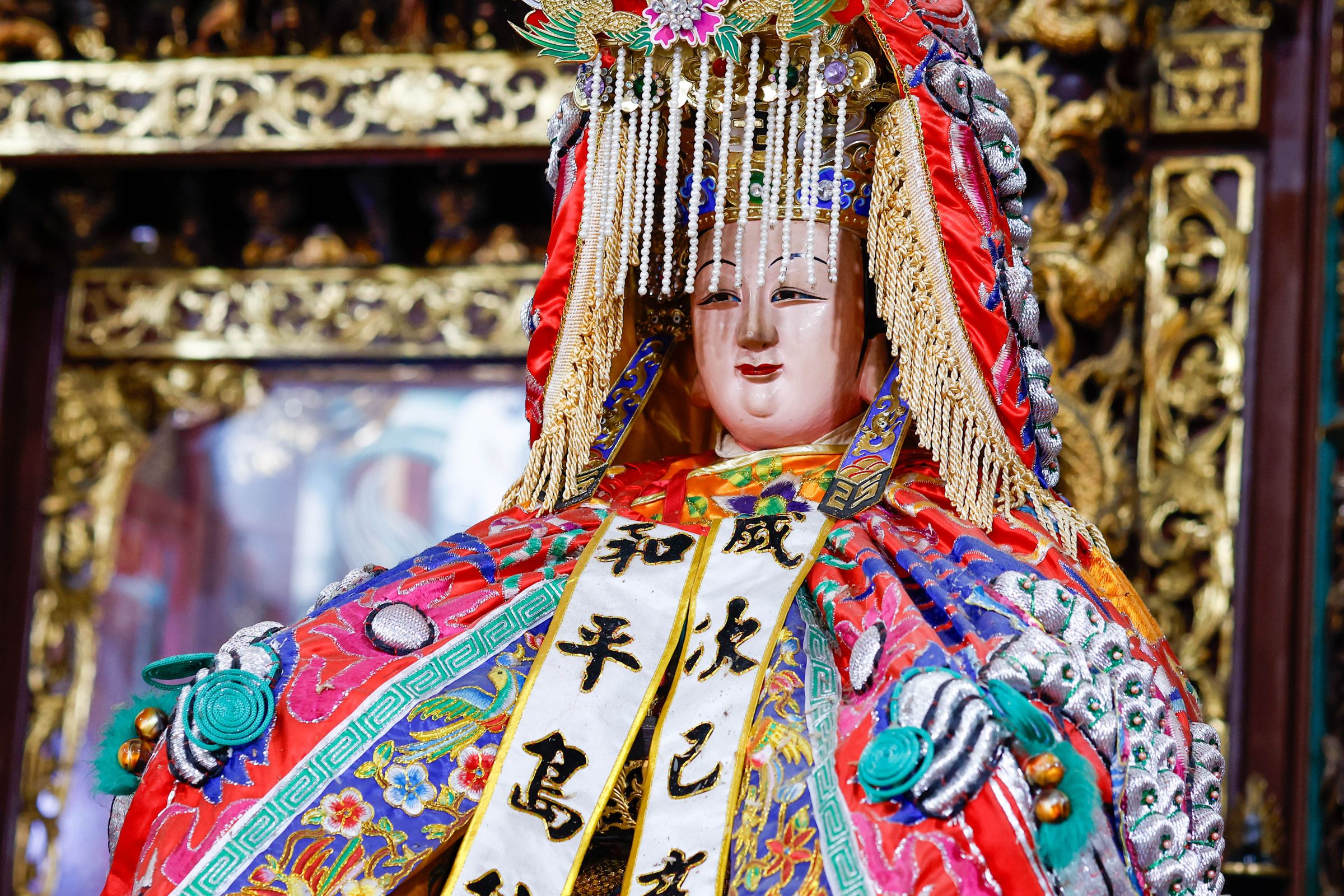 和平島天后宮主祀湄洲天上聖母。
