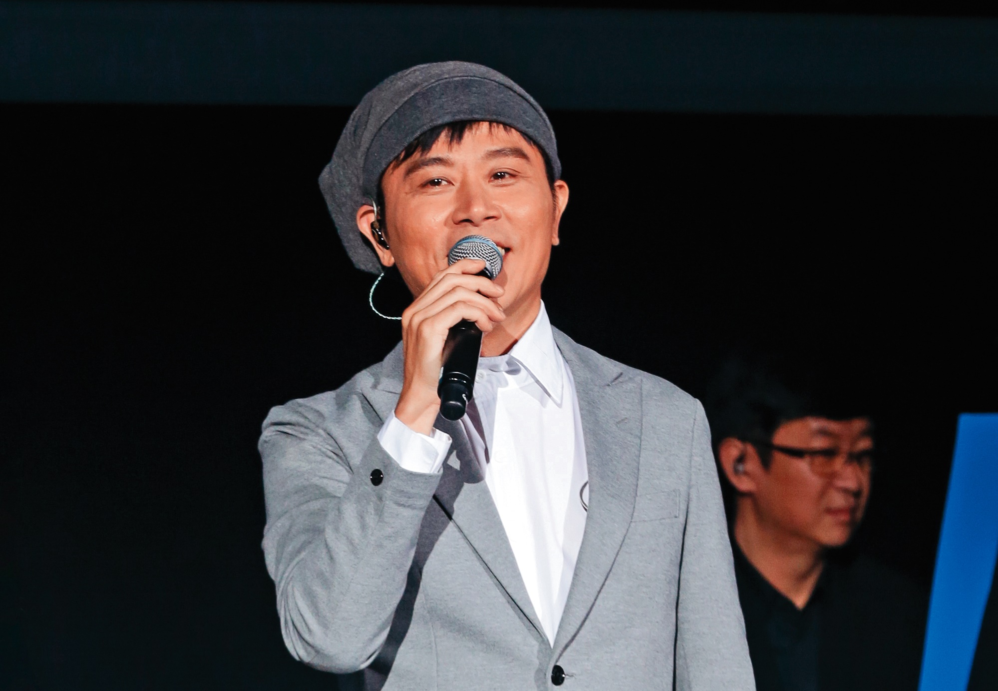 伍思凱傳出熱衷虛擬貨幣SAFE幣投資，最多一天可以賺進新台幣25萬元。