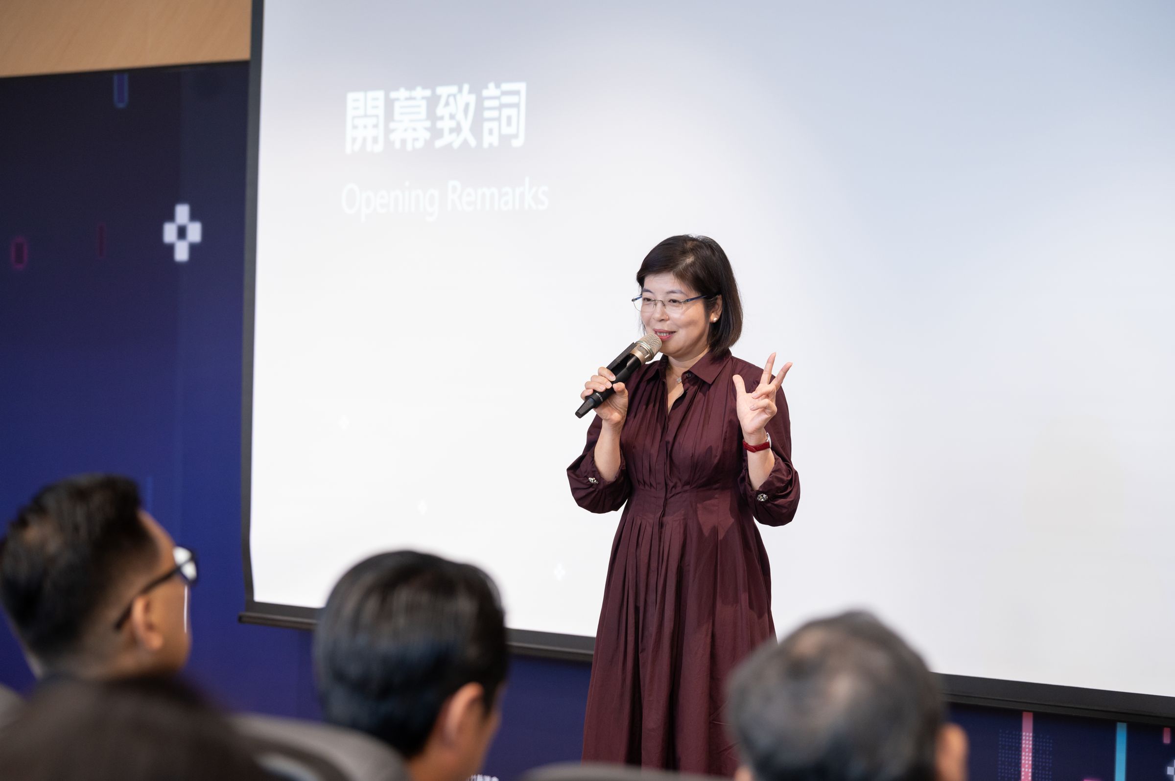 「2026城市、藝術與科技共生國際論壇」以「城市×藝術×科技的共生」為主軸,邀集韓國、日本及台灣共9位專家學者,探討文化治理、科技藝術跨域創新及未來城市發展。(新竹縣政府提供)