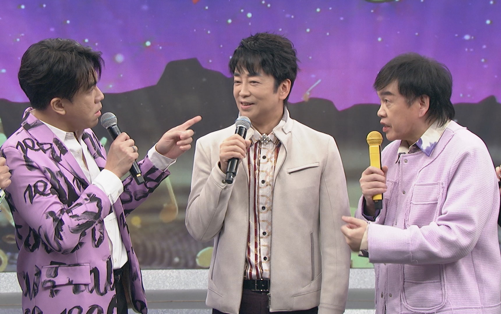 羅文聰為上《綜藝一極棒》破例熬夜。（中視提供）