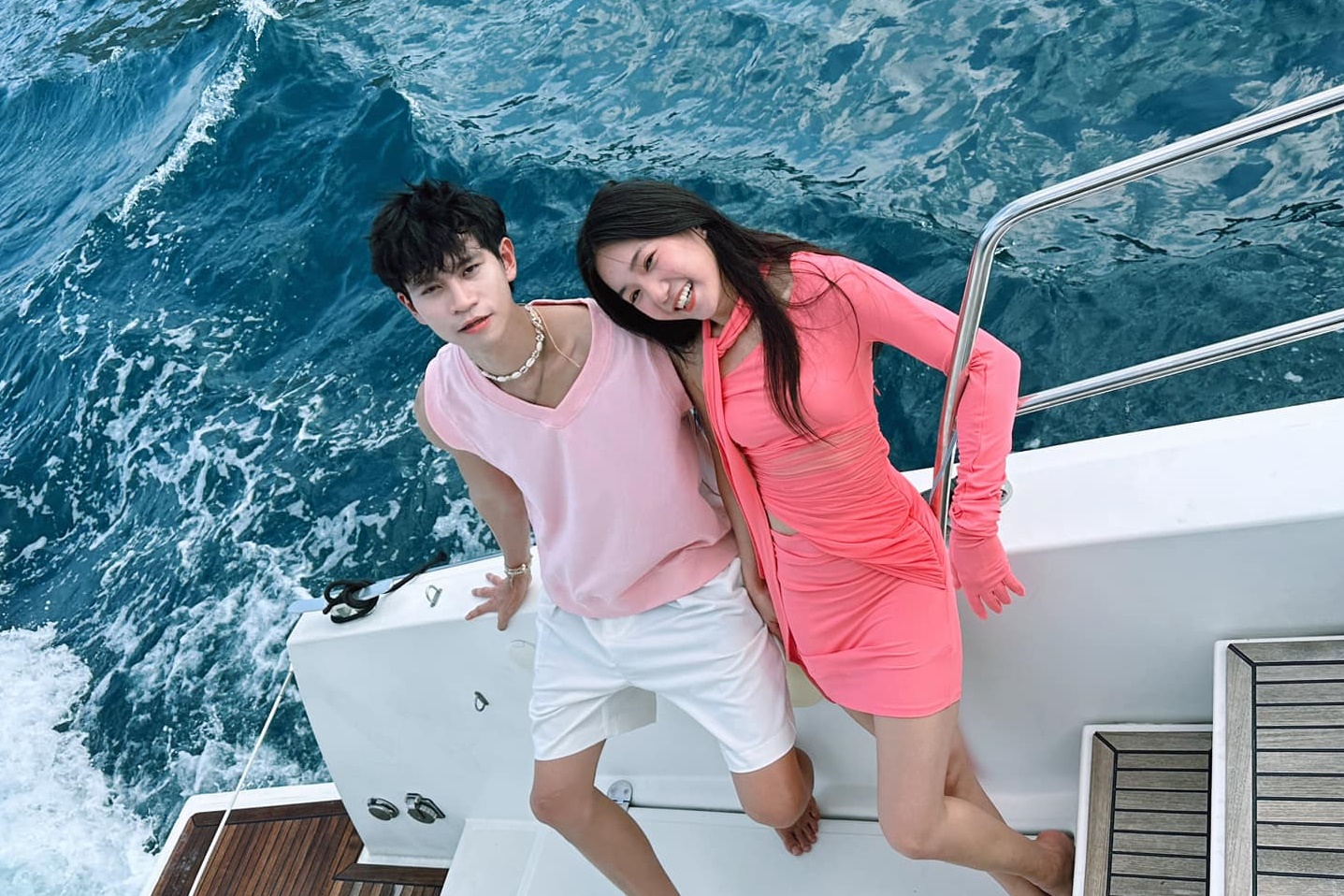 YT頻道「眾量級」Andy與張家寧分手後鬧出經營權糾紛，家寧今日發聲切割母親。（翻攝自眾量級 CROWD臉書）