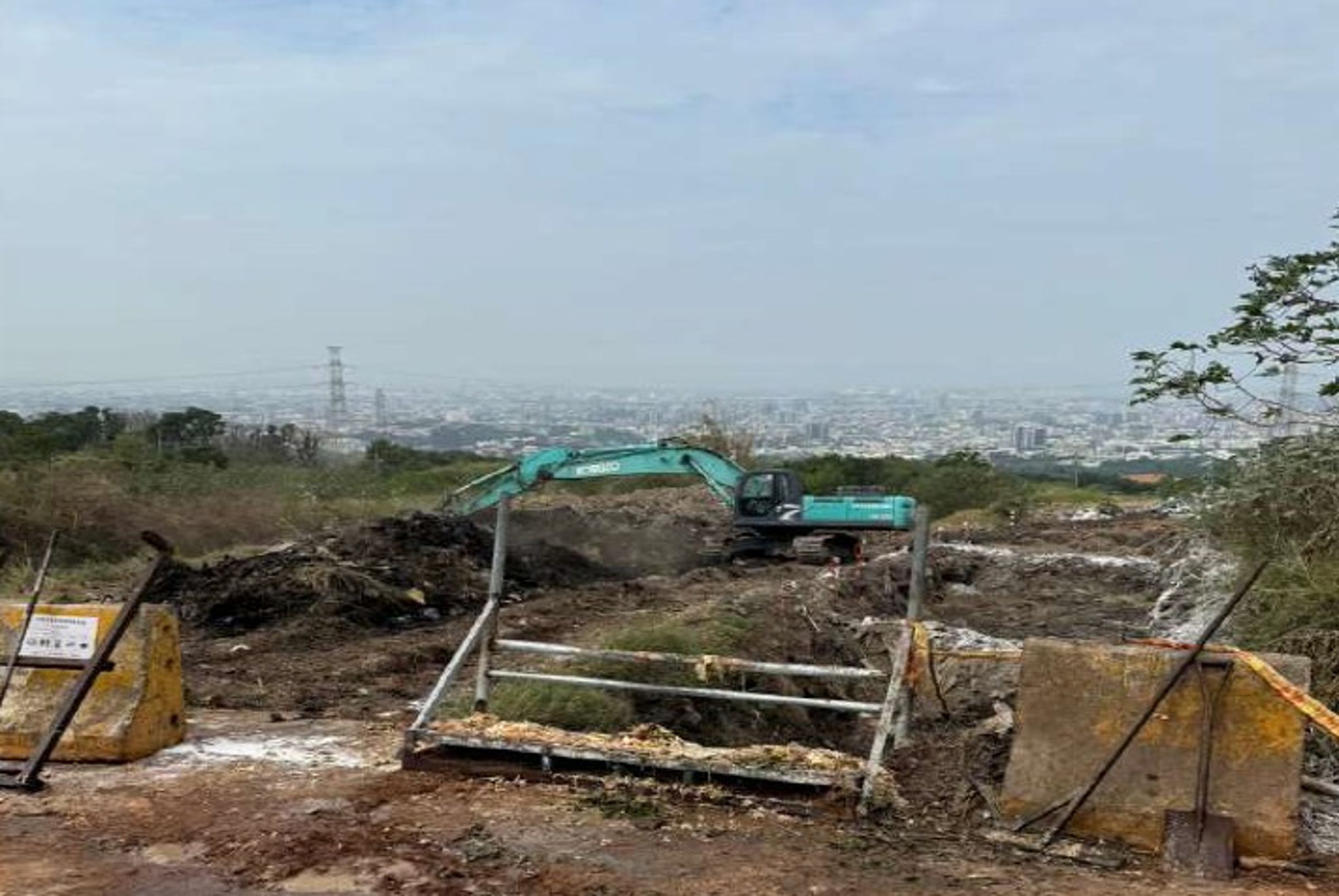 沙鹿、大雅聯合區域性垃圾掩埋場廚餘掩埋（中檢提供）