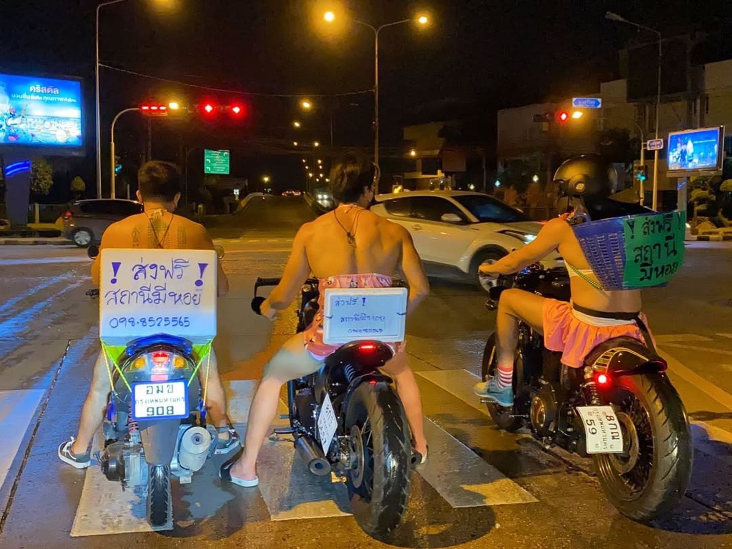 曼谷知名餐廳「猛男海鮮」宣布熄燈,將另尋新店址。(翻攝自sathaneemeehoi IG)