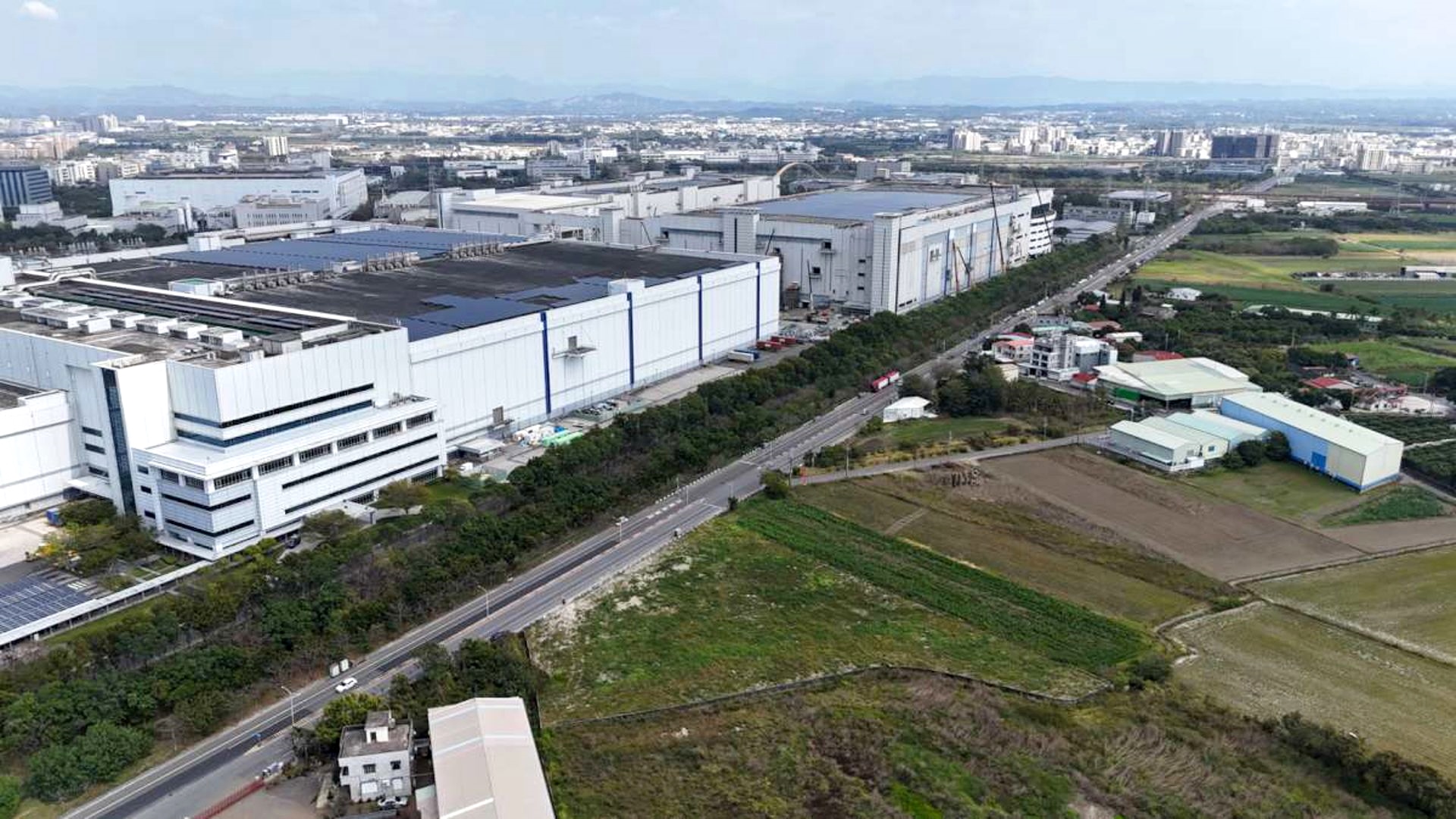 高雄科學園區2025年前11月預售交易量較去年同期年減85.5%,居各大園區之首,台南科學園區也超過7成5。(房市示意圖)