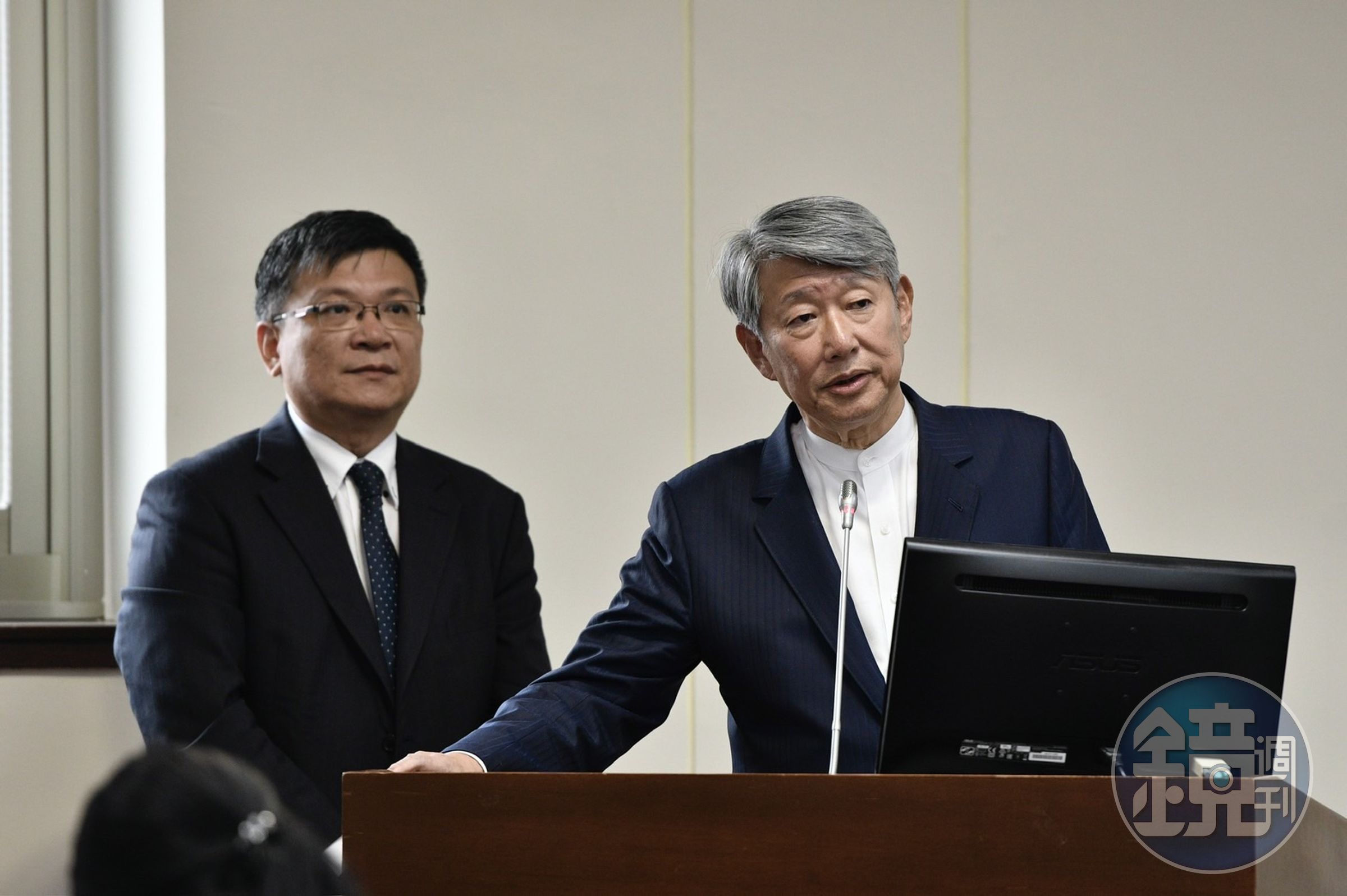 經濟部長郭智輝表示,「若有受邀就會去,沒受邀也尊重廠商決定」。(本刊資料照)