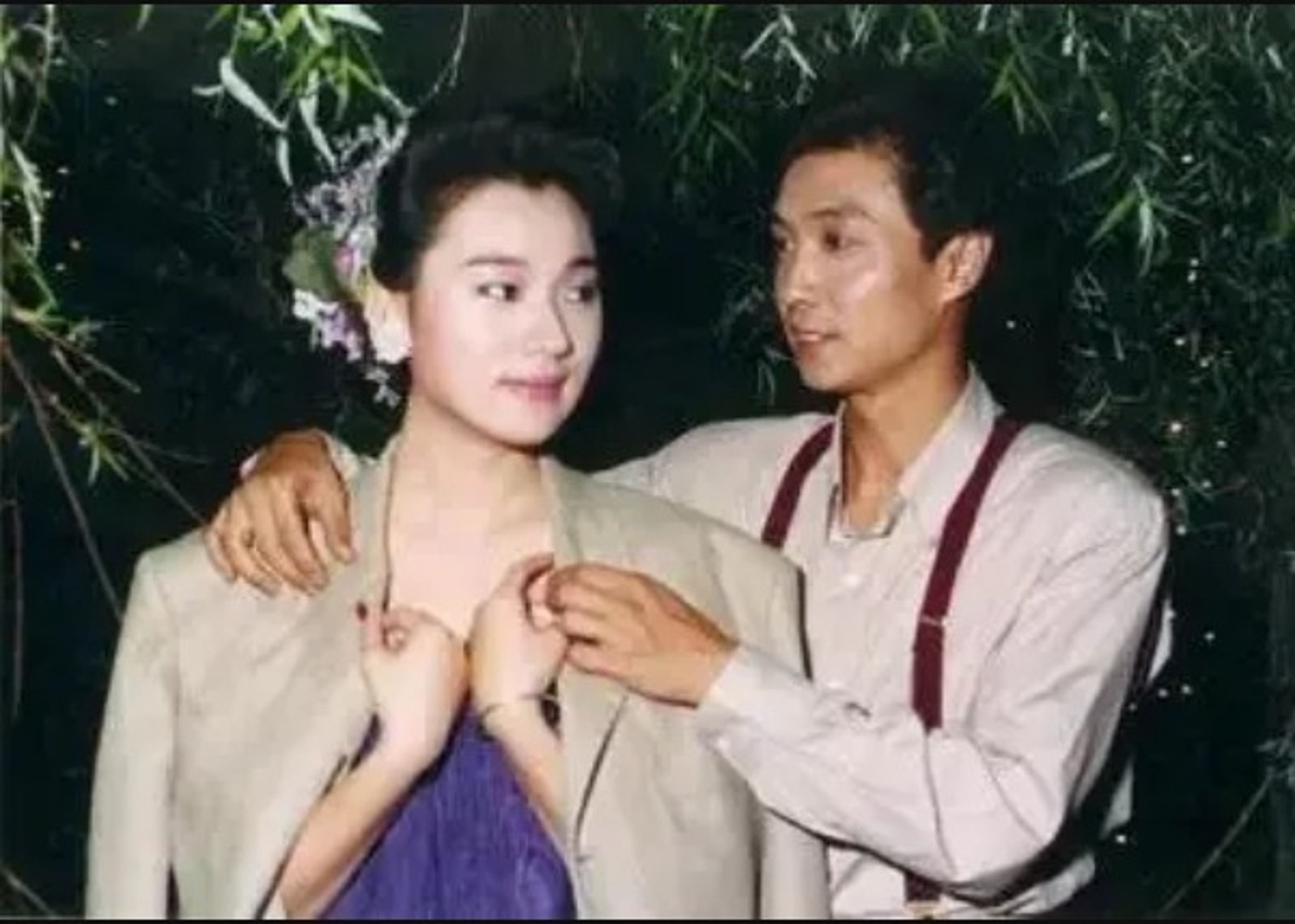 坣娜演出《還君明珠》聲名大噪，右為劉松仁。（網路圖片）