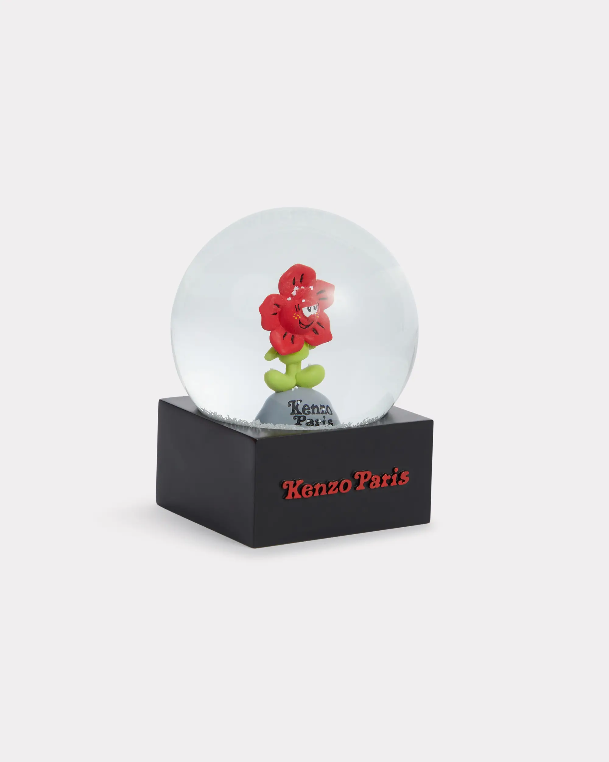 KENZO VERDY MARKET DEEZY水晶球。NT$4,300（惇聚國際提供）