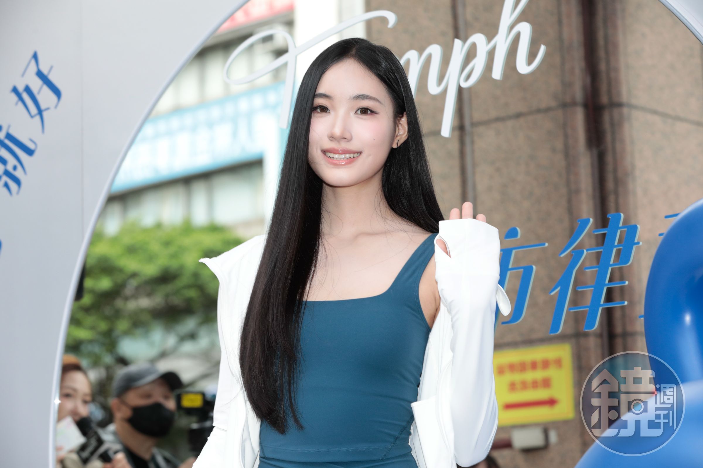 Lily出席黛安芬內衣活動。