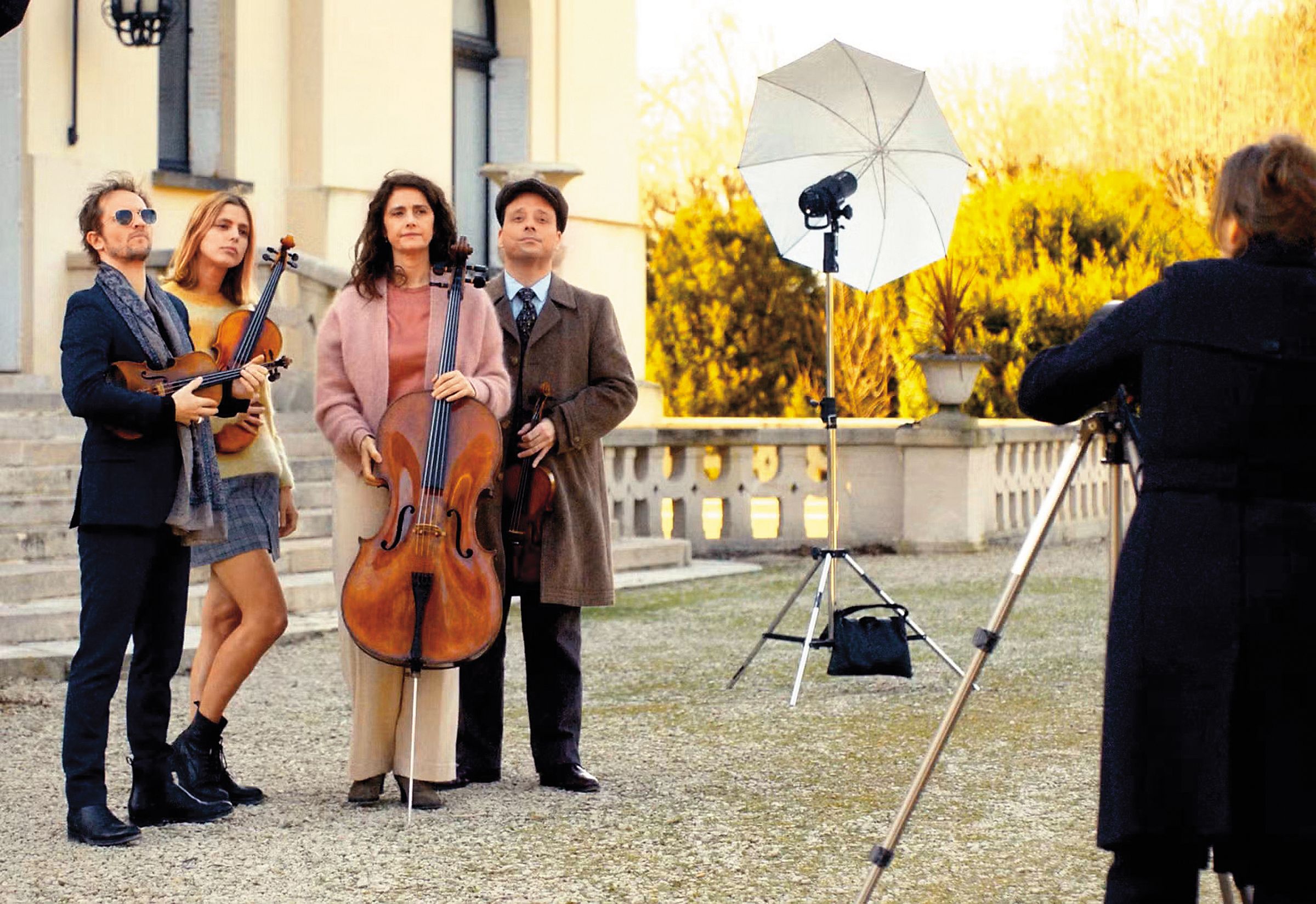 富婆為完成亡父遺願，天價買來名琴並找演奏家開音樂會，但4人自負難搞，難以合作。（海鵬提供）