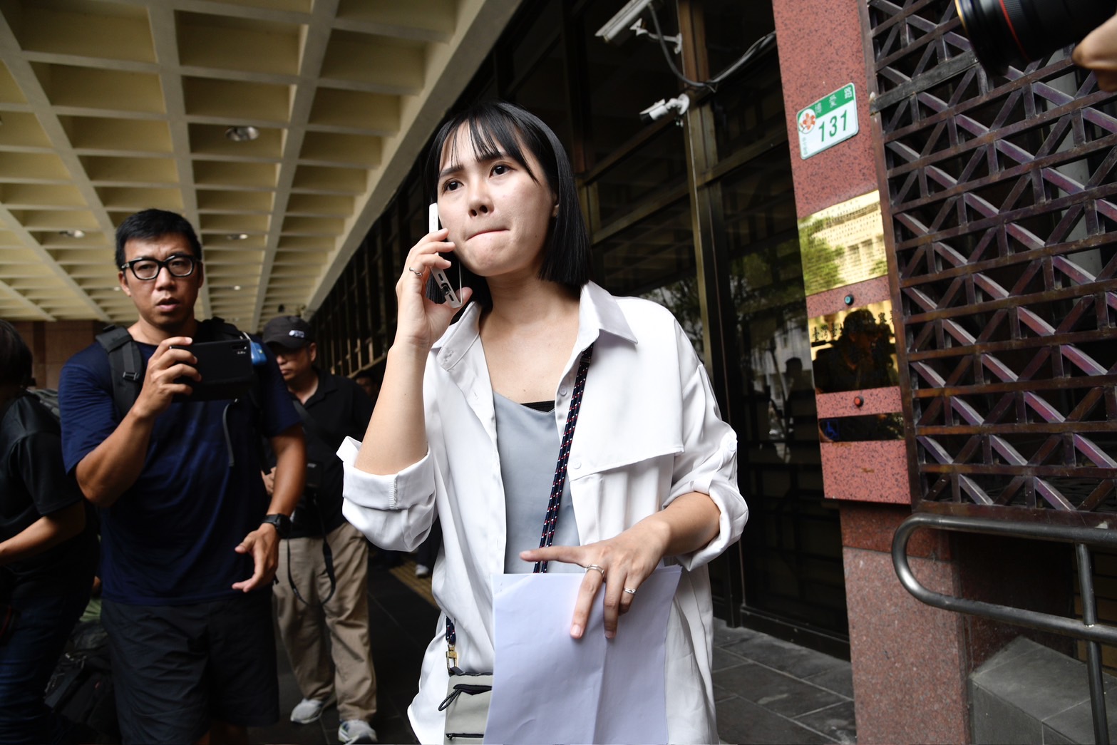 民眾黨發言人吳怡萱今天到北院提起刑事自訴，控告鍾小平加重誹謗罪。（本刊資料照）