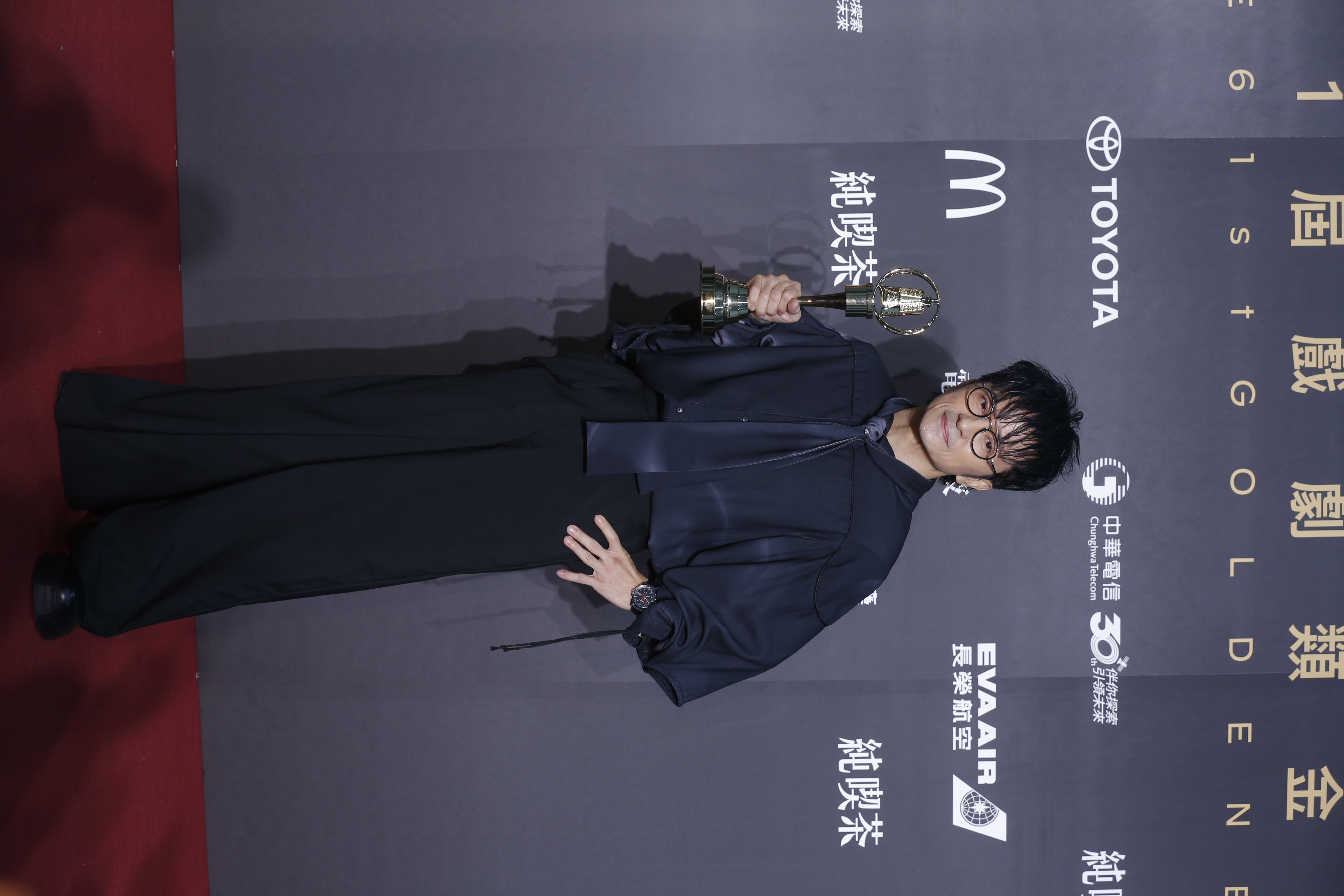 唐從聖獲迷你劇集（電視電影）男配角獎。