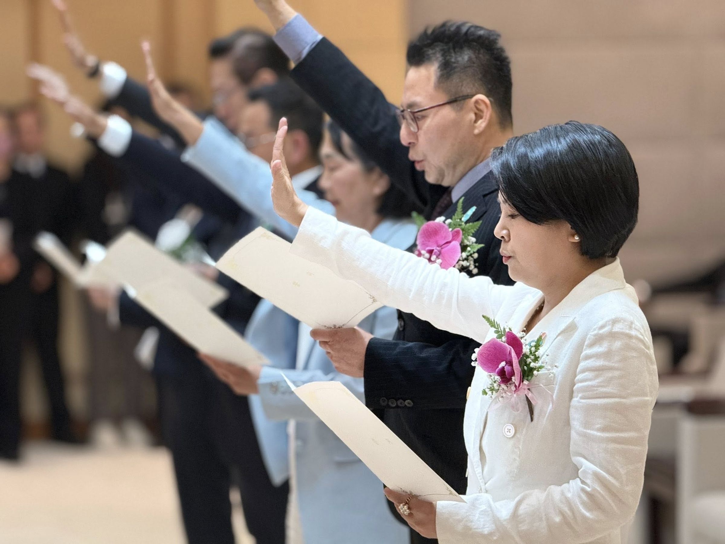 李貞秀今日表示，若官員拒絕立委質詢，儘管現行法律無罰則，除了未來考慮推動修法，她也可以赴監察院檢舉彈劾，檢舉他們瀆職。（翻攝自臉書@李貞秀）