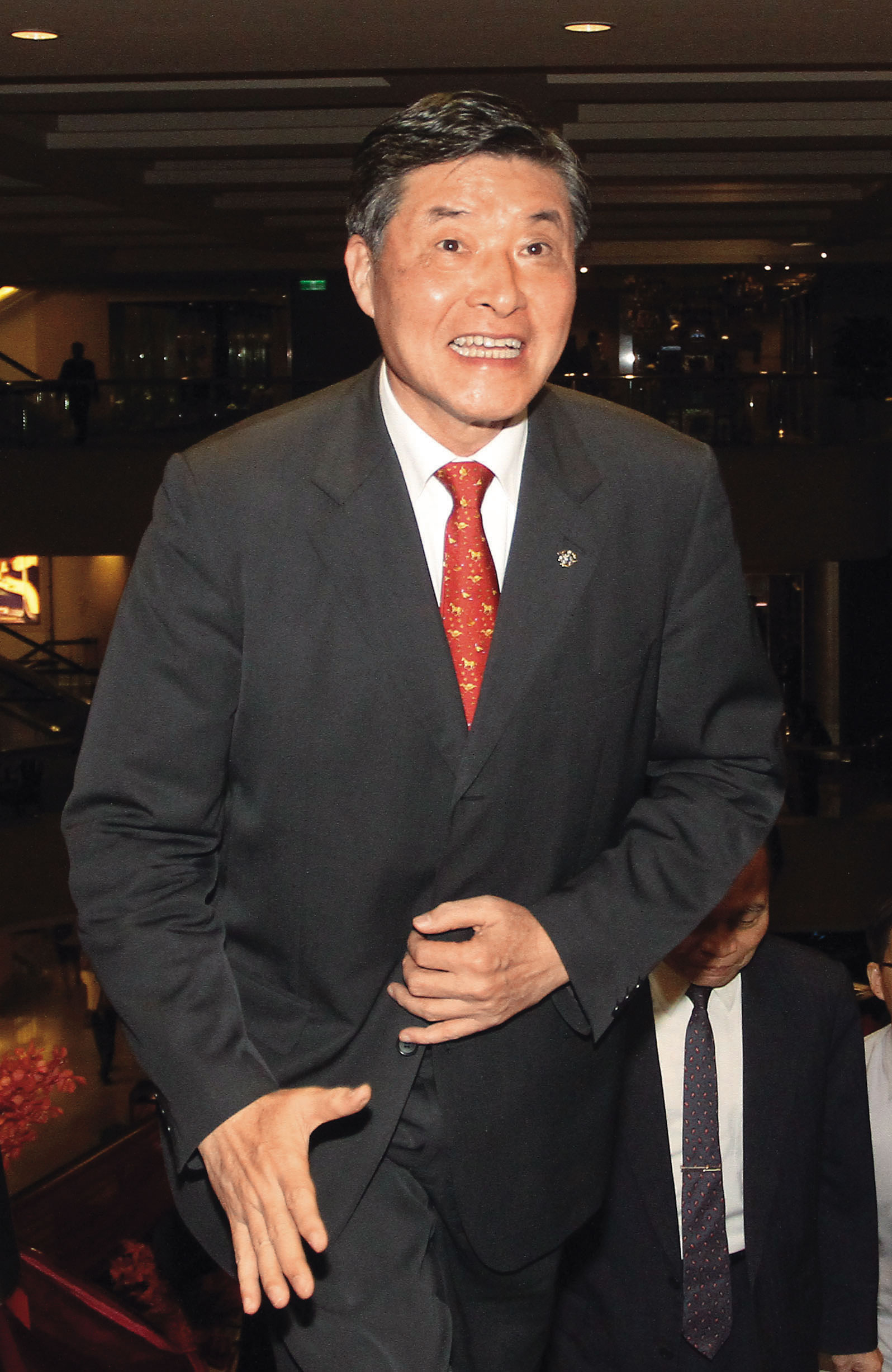 馬基金會董事高華柱一度受命暫代執行長職務,調停內部人事紛爭。