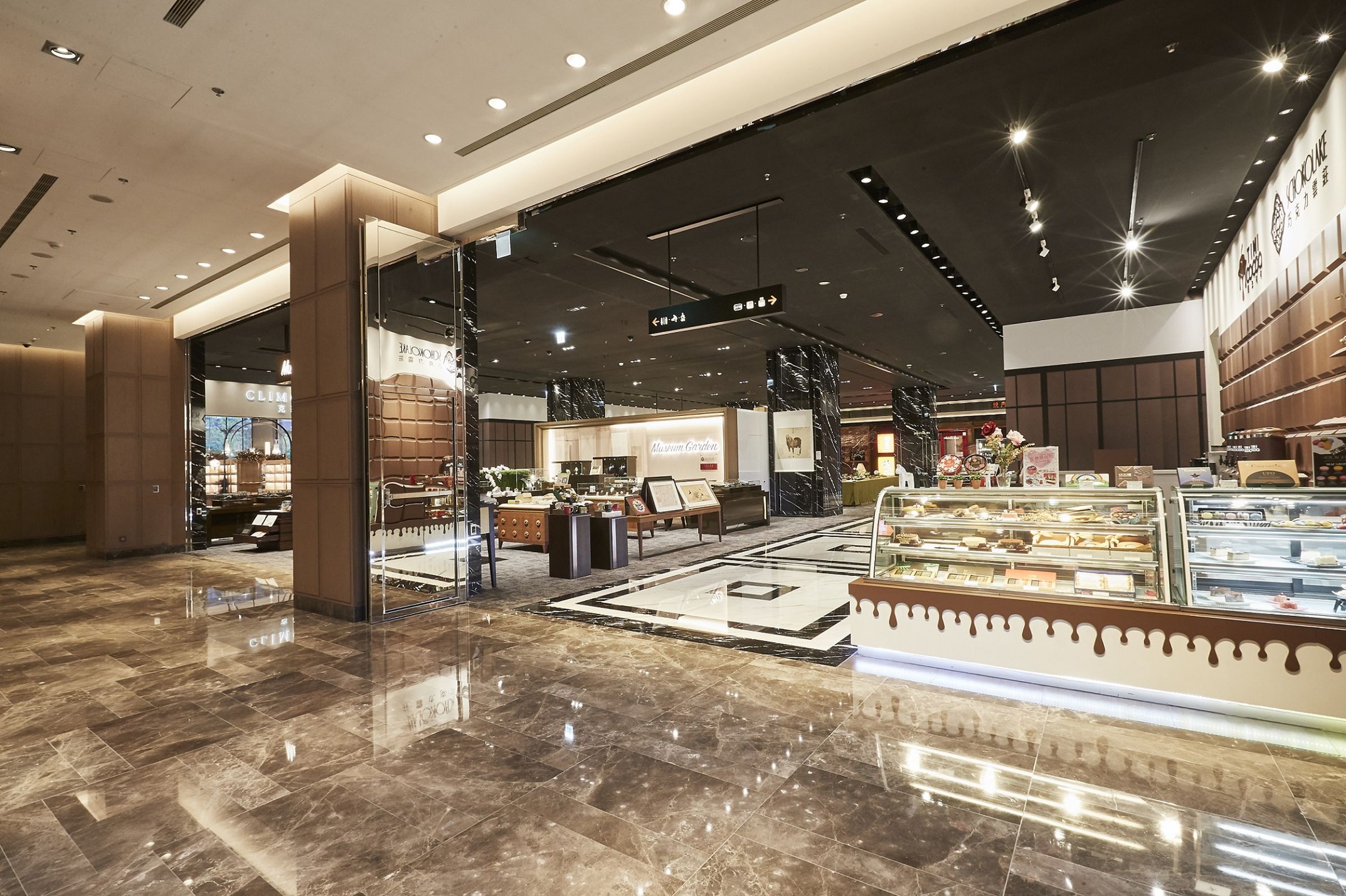 中城廣場目前共有12家常駐品牌，包含川菜餐廳、串燒、燒肉、巧克力店、時尚品牌、咖啡廳、文藝品牌等。（台北萬豪提供）