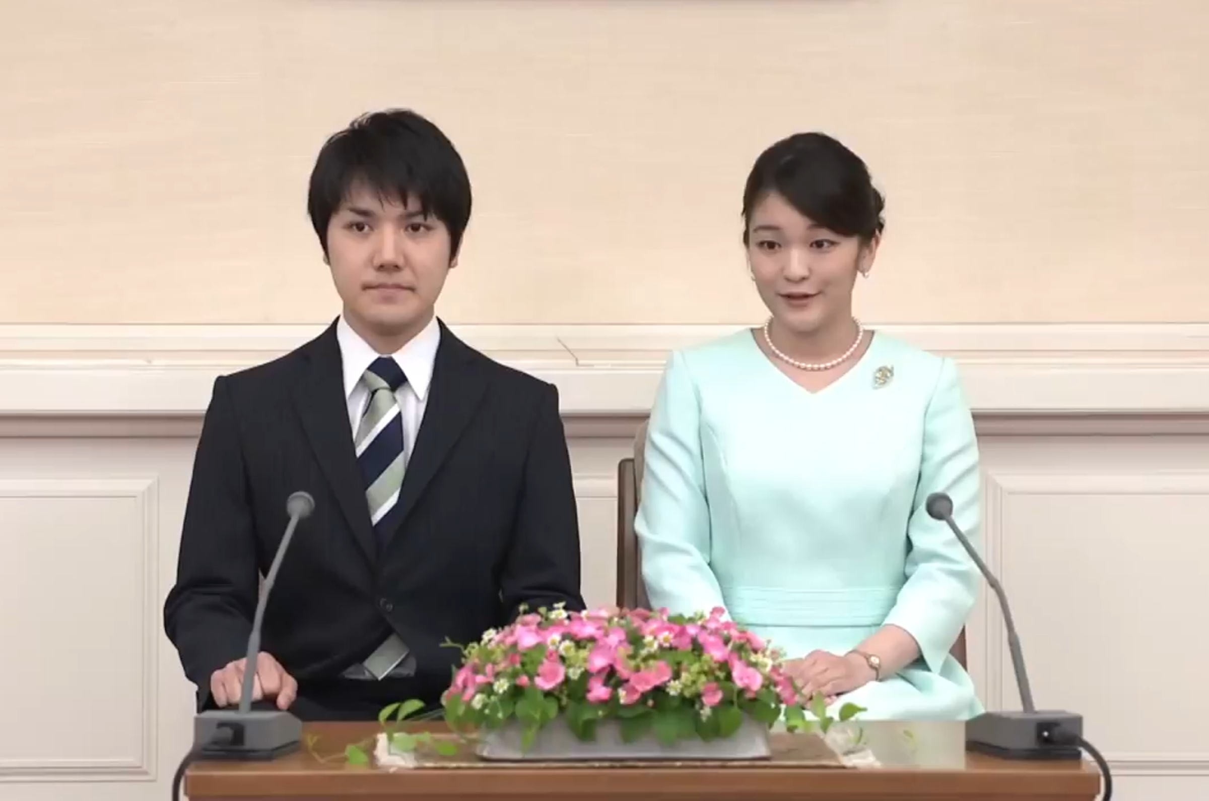 真子與小室圭2021年結婚，婚後移居美國生活。（翻攝共同通信  KYODO NEWS YouTube頻道）