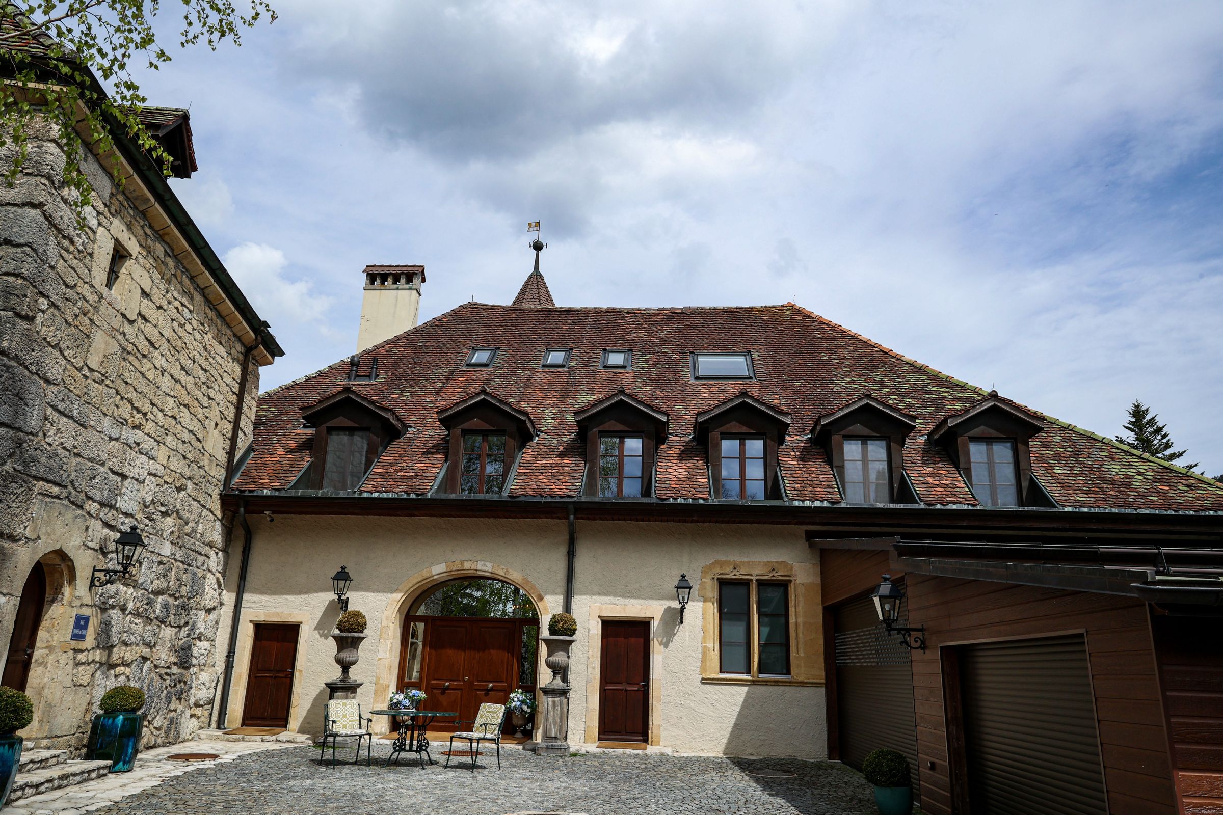 播威品牌總部的Château de Môtiers城堡，與過去BOVET家族有其歷史淵源。
