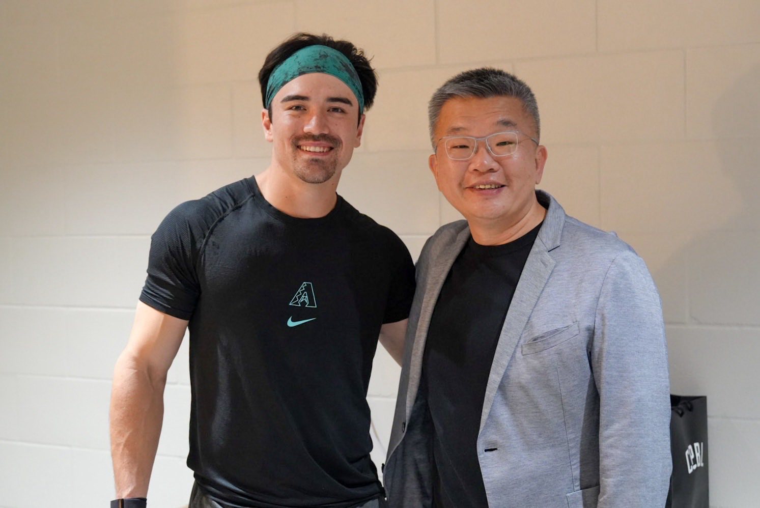 效力於美國職棒大聯盟響尾蛇的頂尖打者卡洛爾。（翻攝自蔡其昌粉絲專頁）