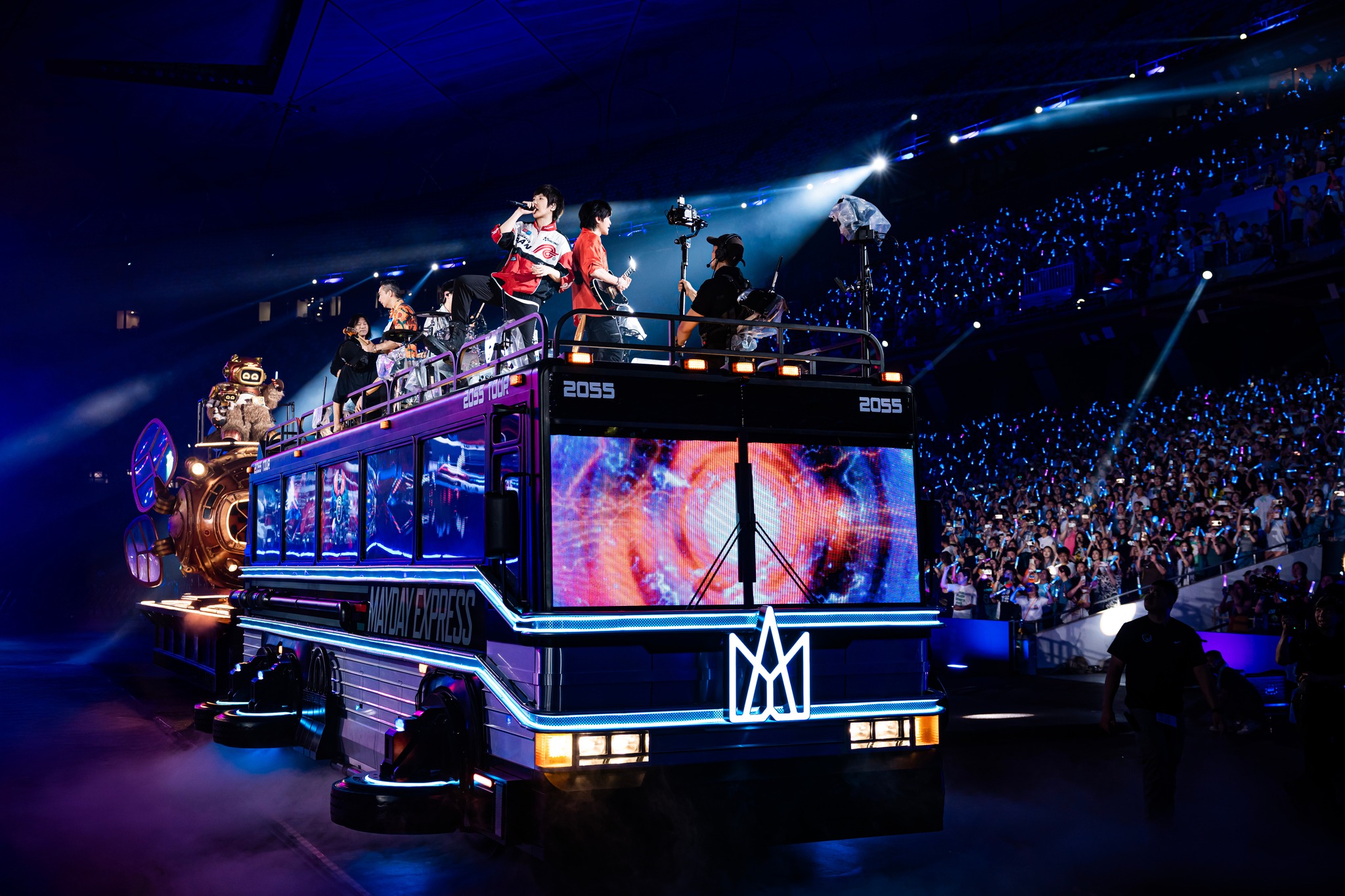 五月天在北京鳥巢開唱13場，創下鳥巢新紀錄。（翻攝相信音樂臉書）