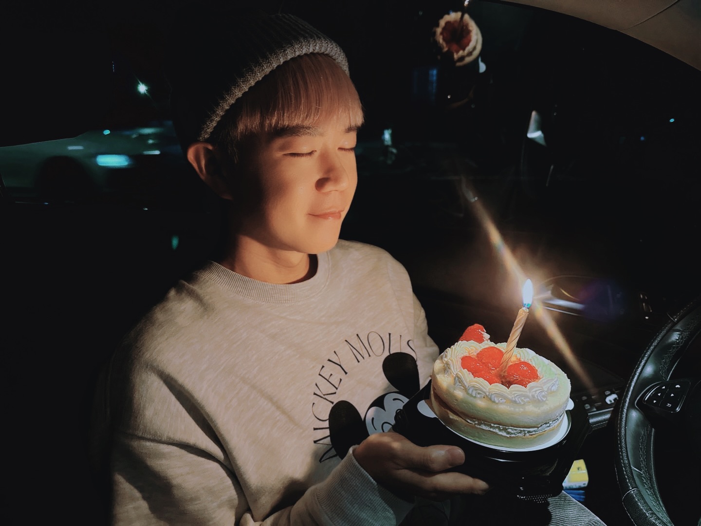 孝順的李岳生日願望依舊離不開爸媽。（種瓜得瓜工作室提供）