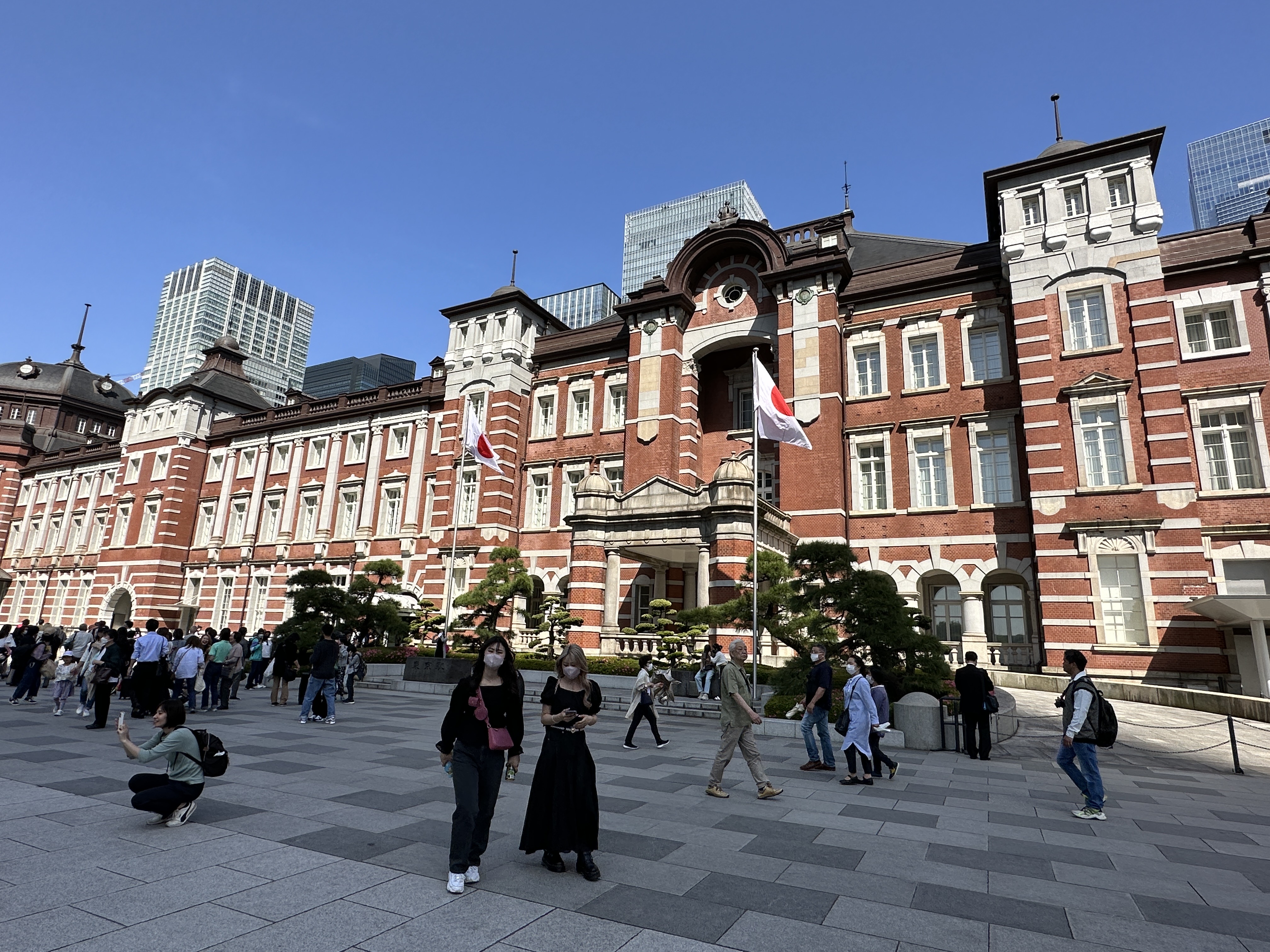 近日有台灣人在東京車站逛街時，遇到偷竊高手，而且錢包內的信用卡被偷走時「全程沒發現」。（本刊資料照）