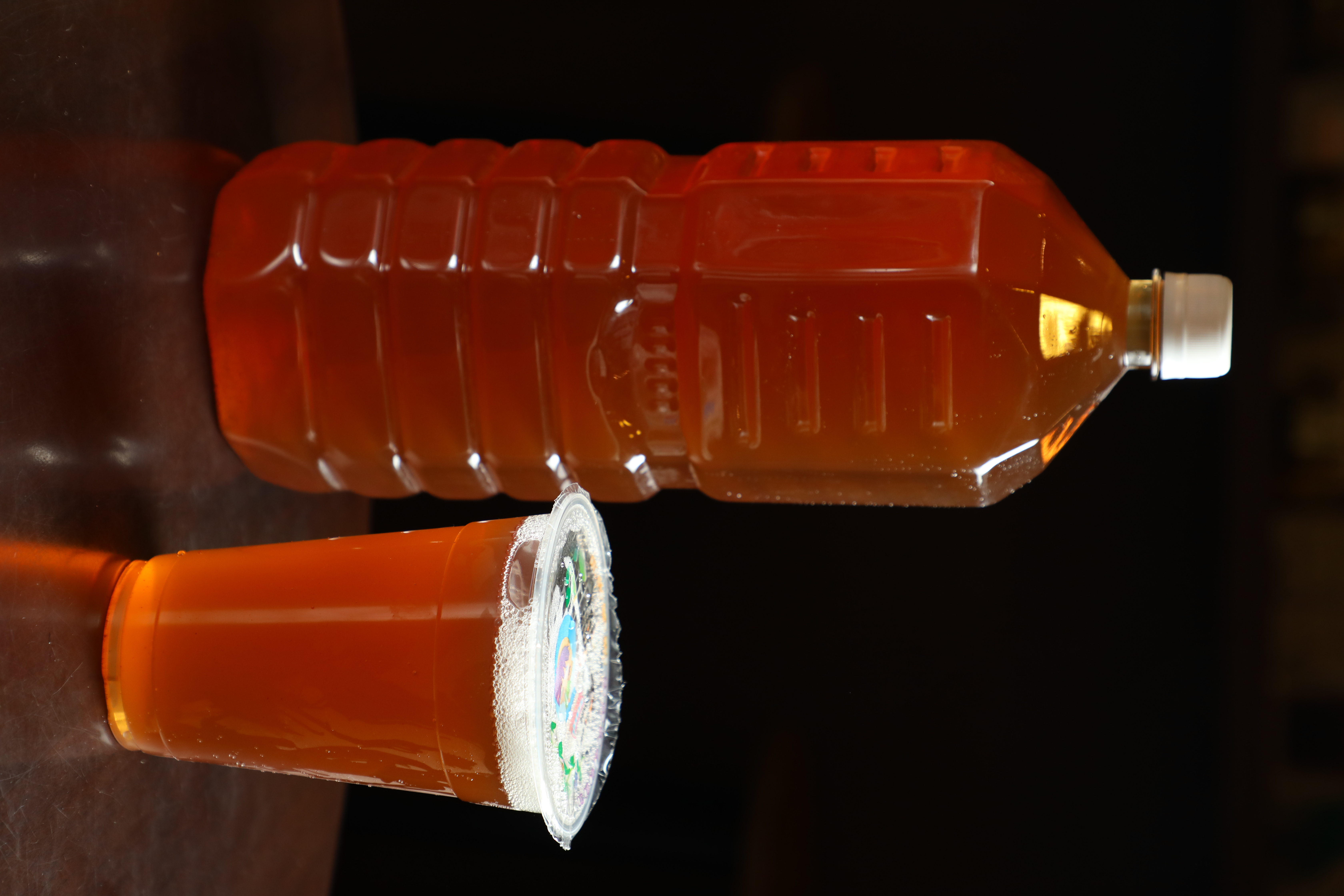 習自京兆尹的「桂花酸梅湯」，酸甜可口。（45元／杯、220元／瓶）