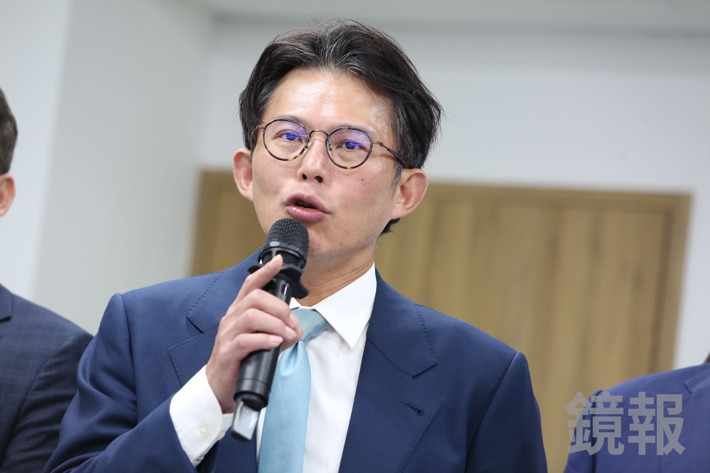對於鄭麗文擬要修《黨產條例》，黃國昌今日回應，如果要再推動修法，「台灣民眾黨不會支持」。（鏡報姜永年）