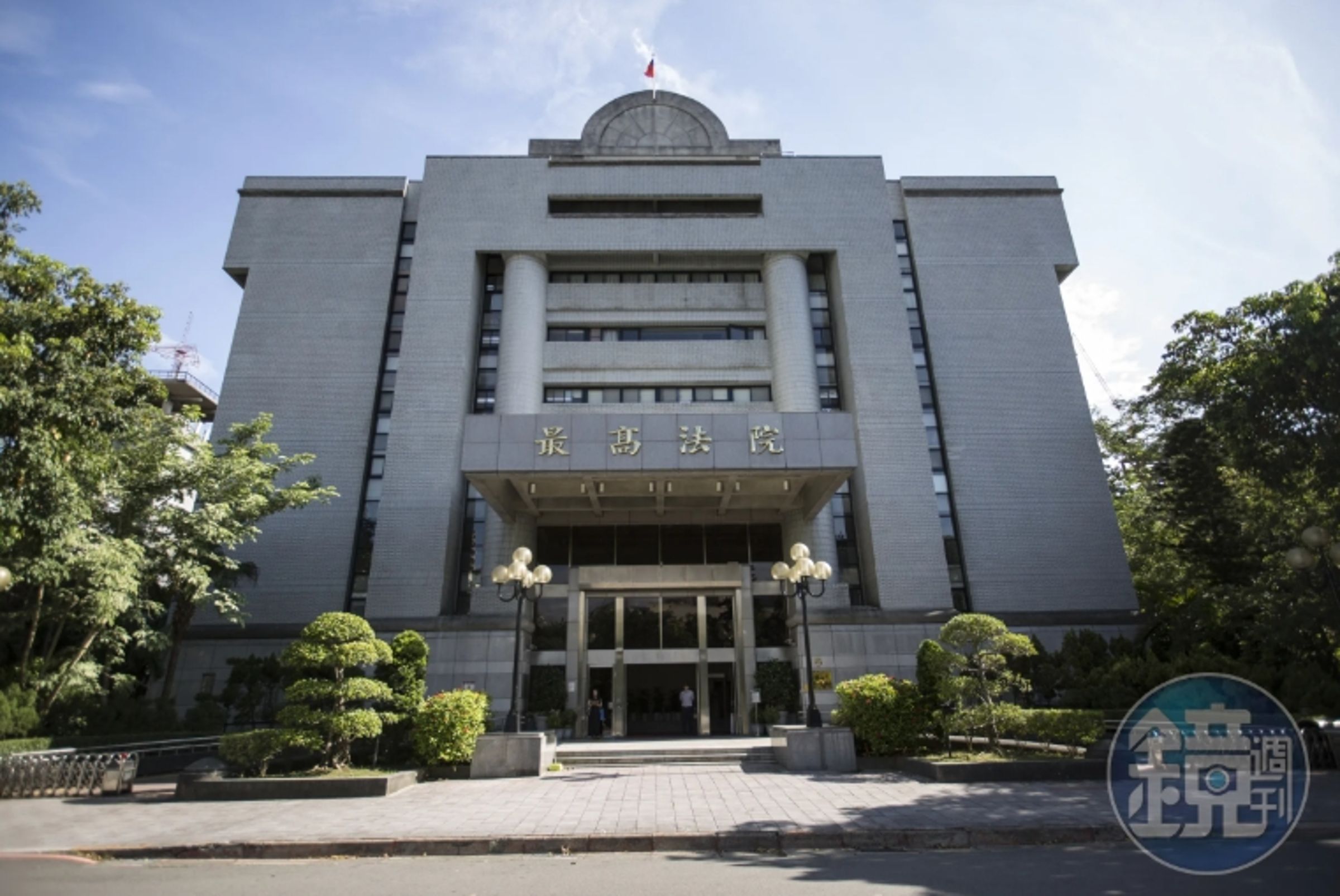 最高法院過去也曾指出,借款時先預扣第一期重利利息,仍可能被認定已經取得重利。(本刊資料照)