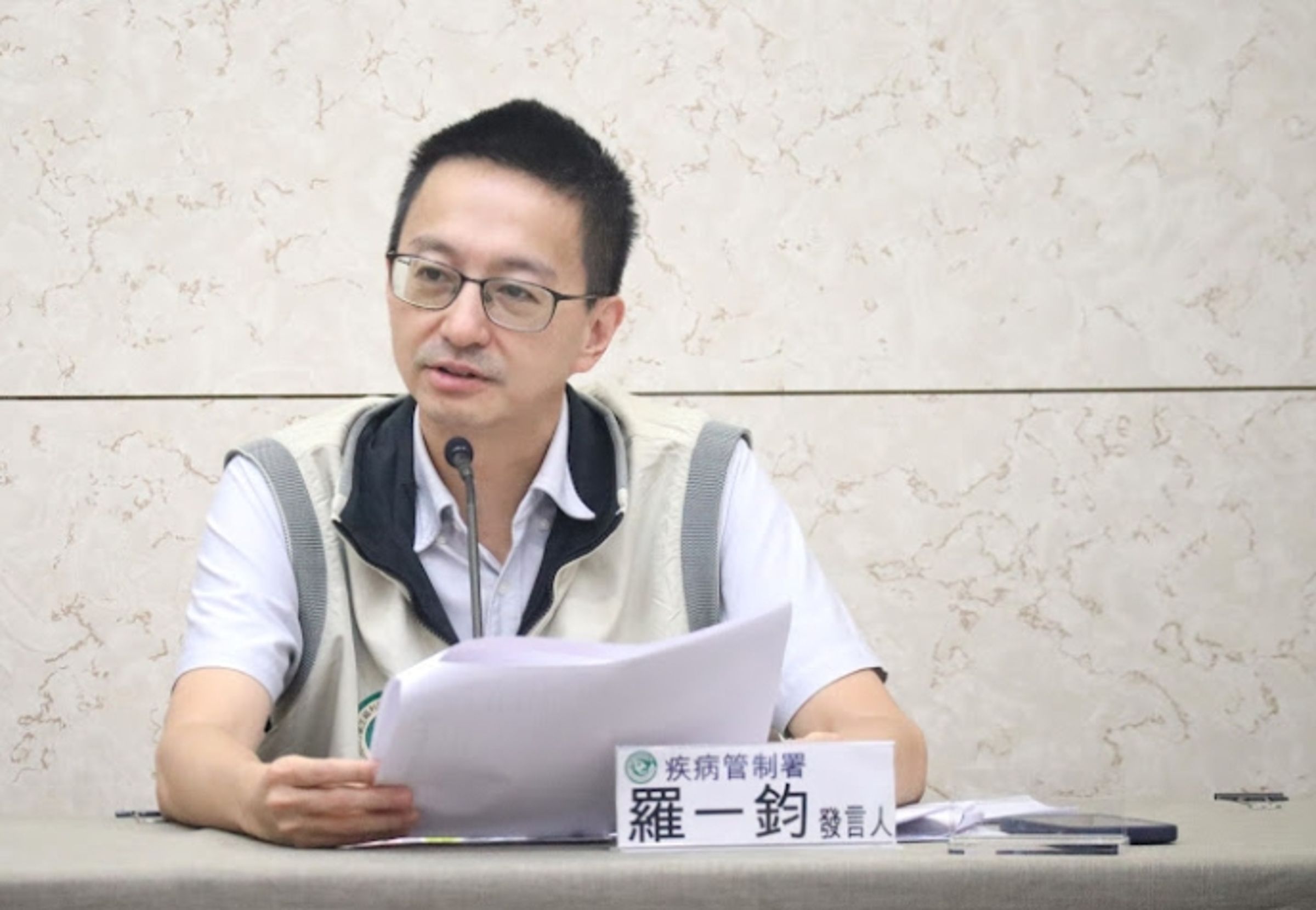 疾管署發言人羅一鈞說明登革熱疫情。（疾管署提供）