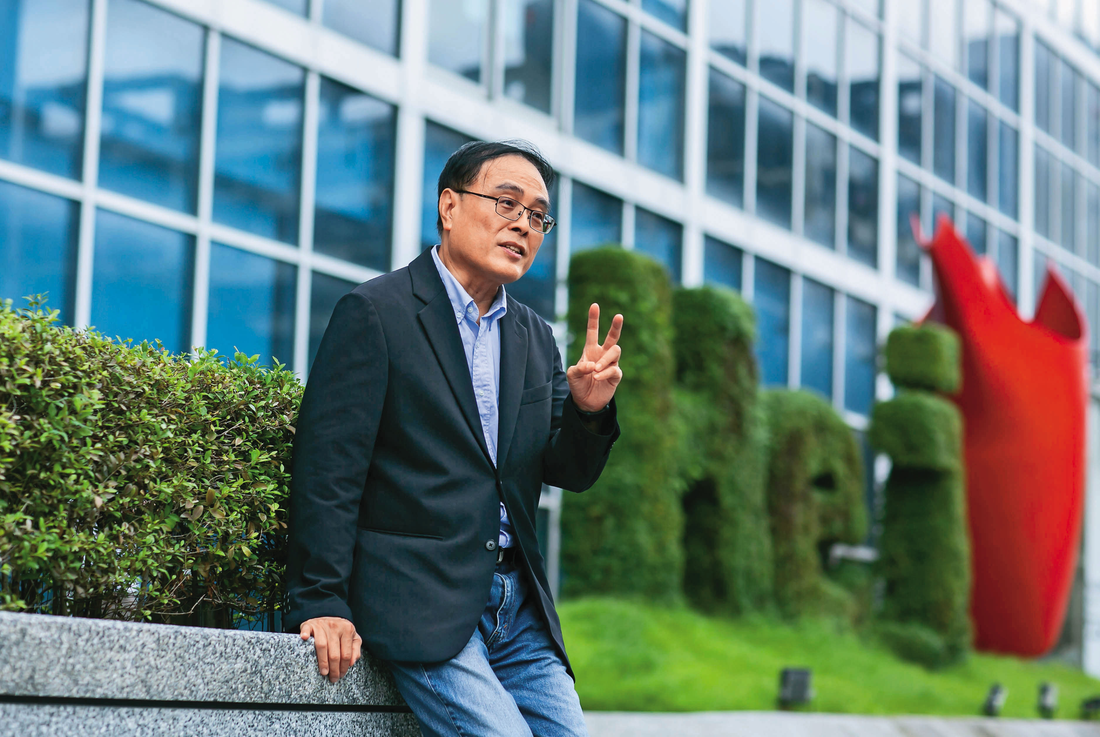 財金博士段昌文重押賺錢標的，搭配直投債穩領息收，每年被動收入300萬元。