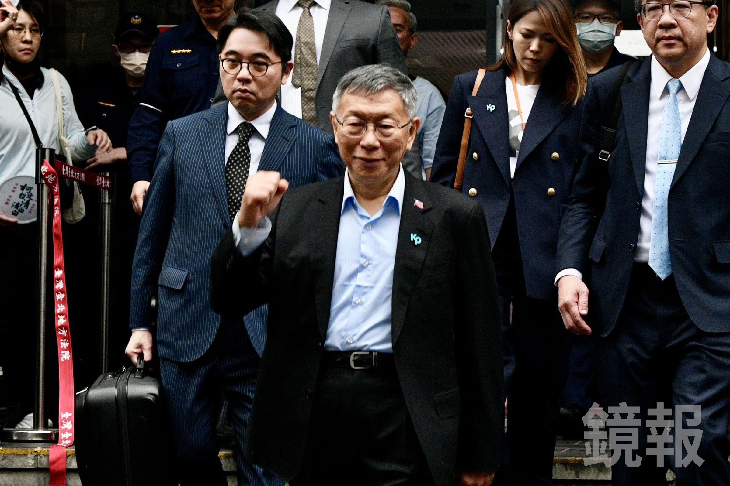 判決指柯文哲於遭查獲以來自始至終均否認全部犯行，足見犯後完全未能正視己身錯誤，認為柯犯後態度不佳，嚴重耗費有限的司法資源。（鏡報李智為）