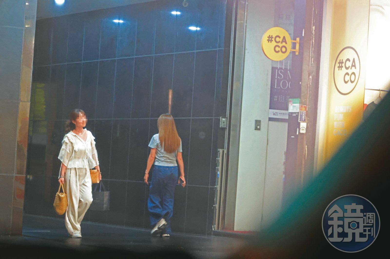 遠距不落單／獨家！夫妻關係忽遠忽近　佩甄揪閨密聚餐老公隱形