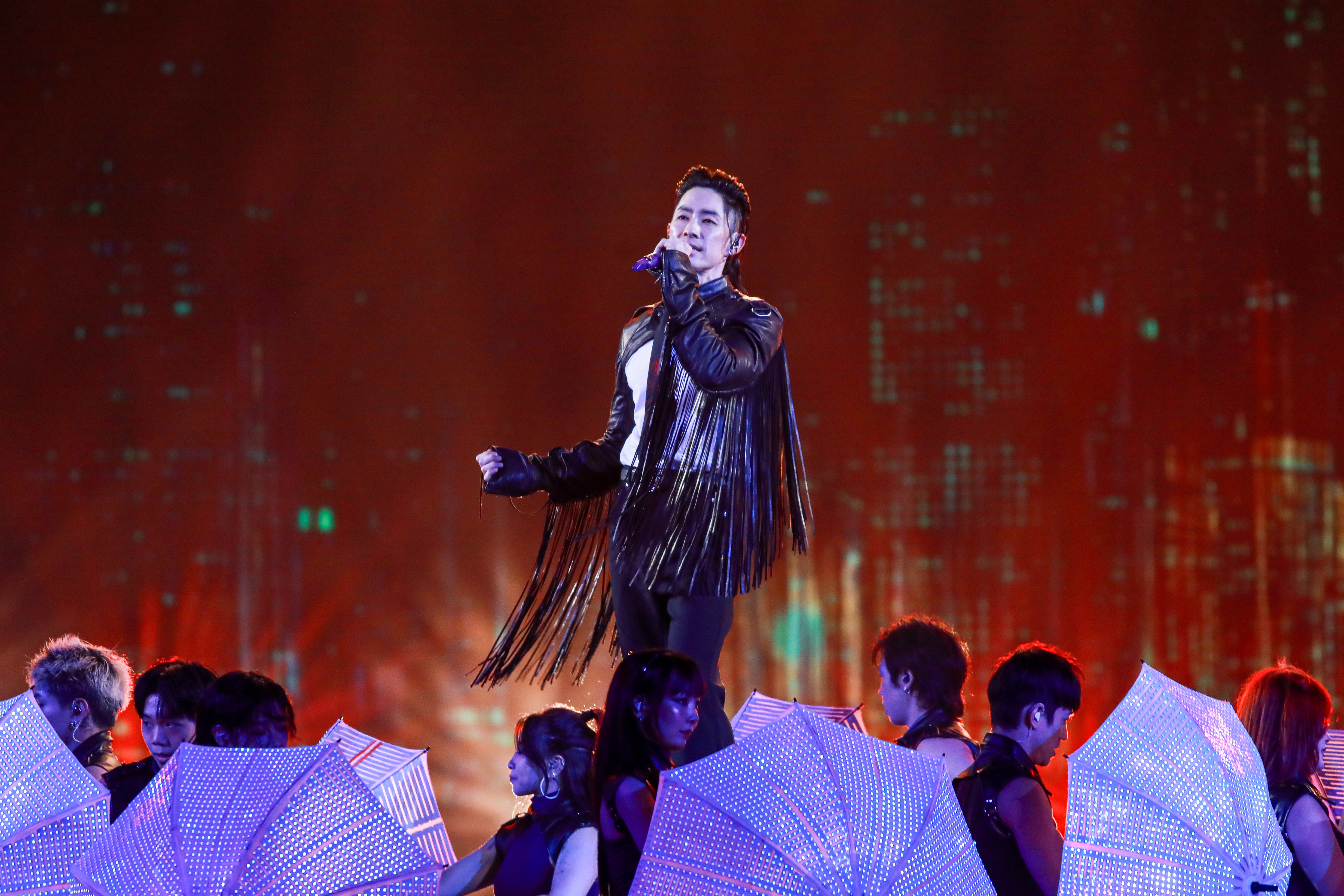 吳建豪將《F✦FOREVER恆星之城》巡演的個人秀搬到現場。（圖／讀者提供）