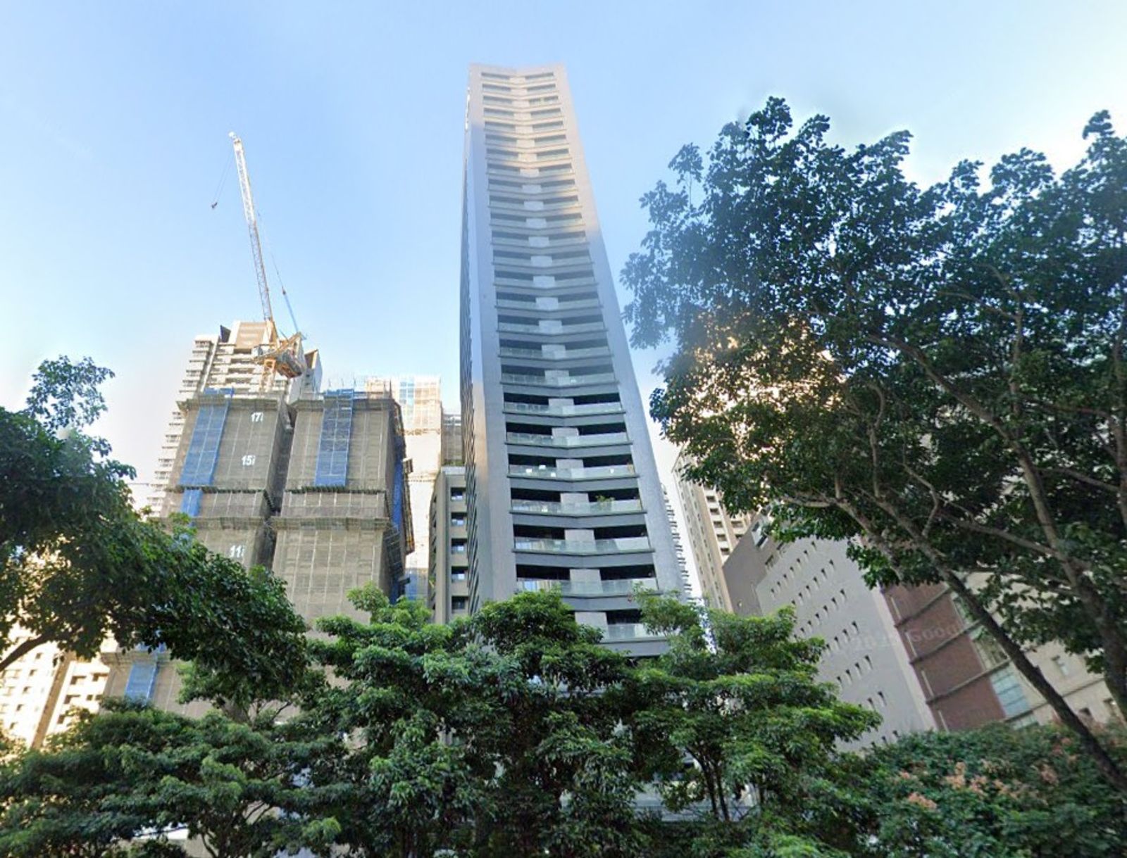福玥公司設在中市中心區豪華商辦大樓裡。(翻攝自Google Maps)