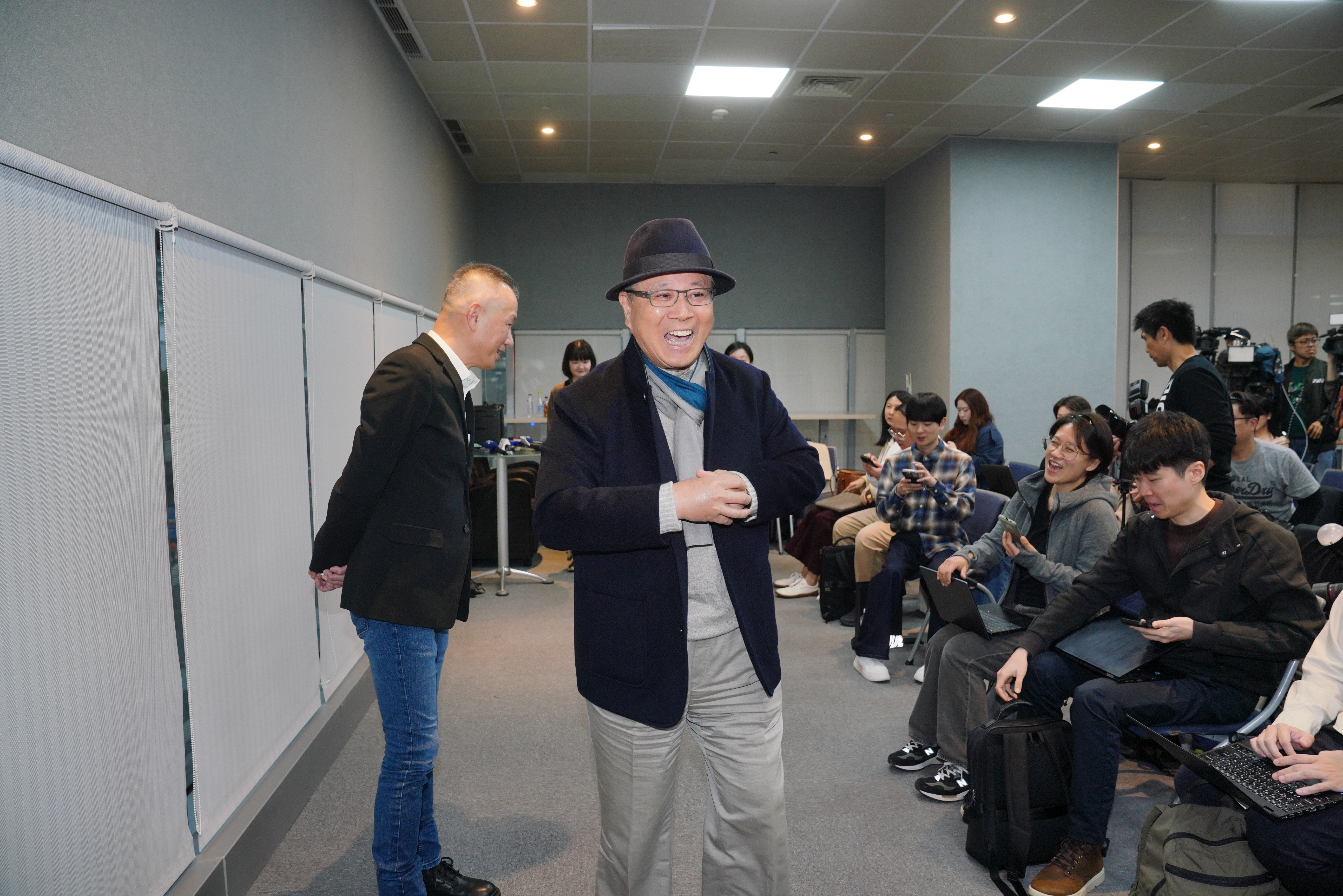 緯創董事長林憲銘心情大好，加碼相贈算力小時數回饋台灣新創與學界。